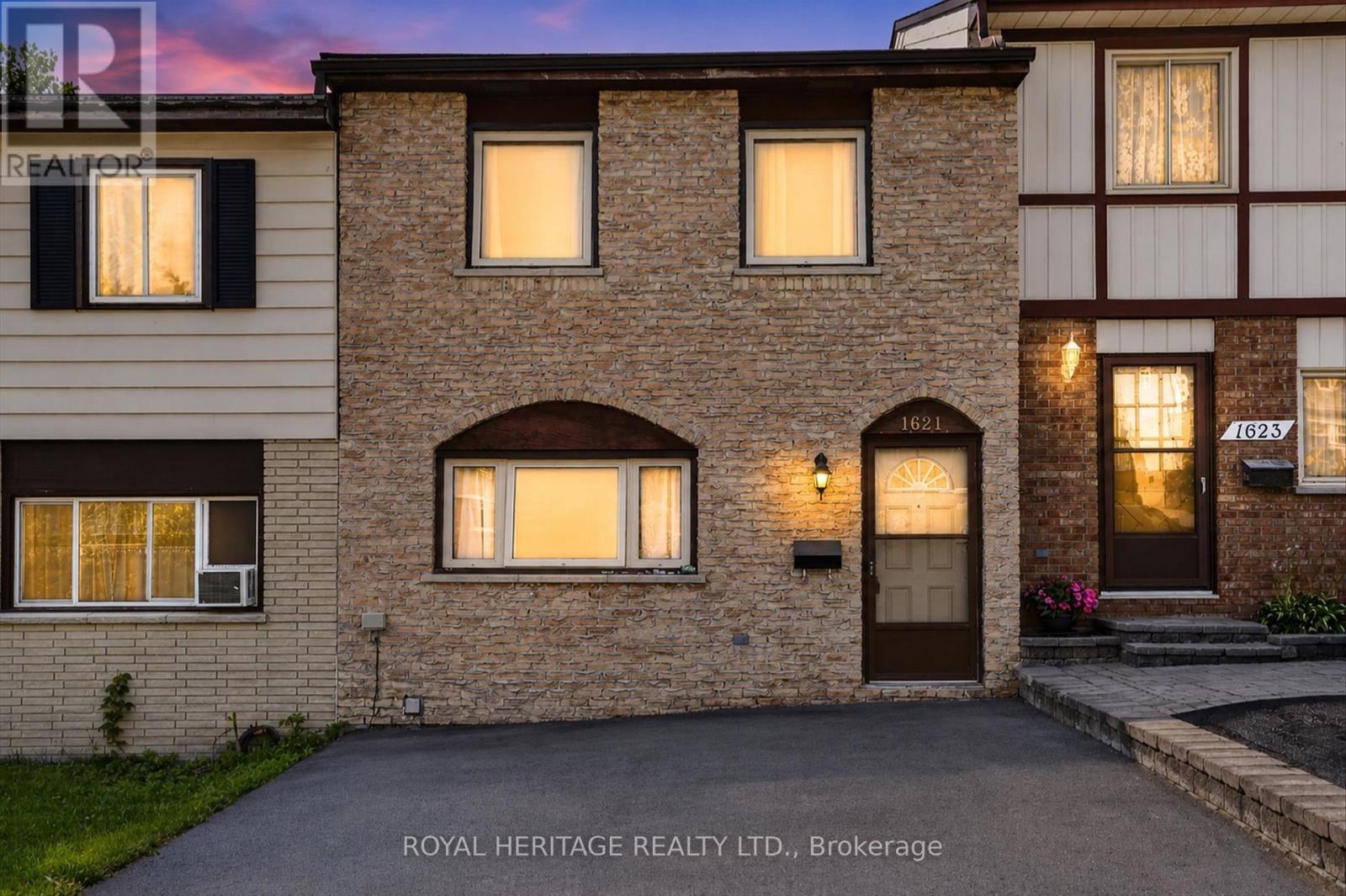 1621 APPLEWOOD CRESCENT, peterborough (monaghan ward 2), Ontario