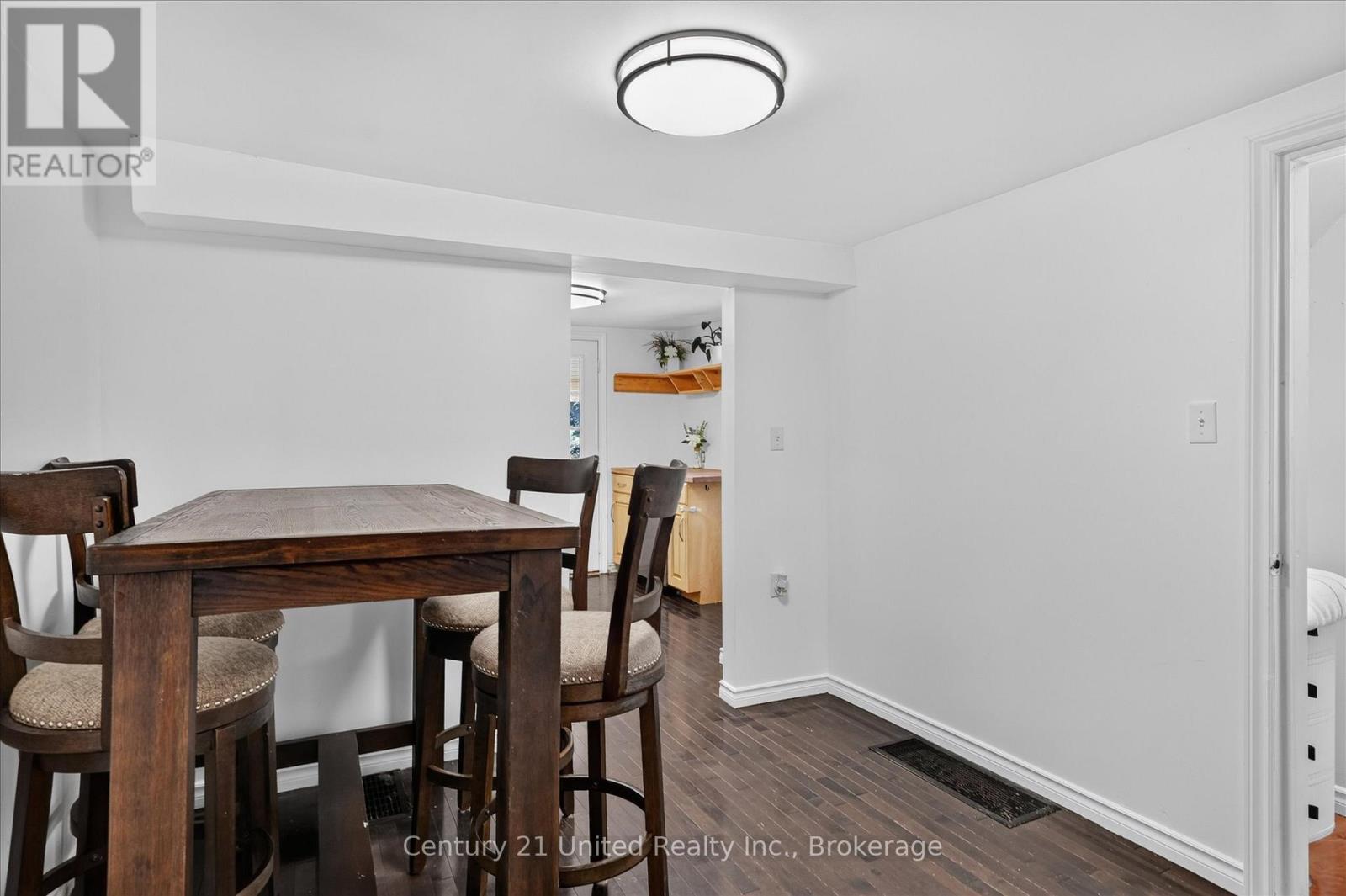 688 St Marys Street, Peterborough (Otonabee Ward 1), Ontario  K9J 4G9 - Photo 16 - X13562388
