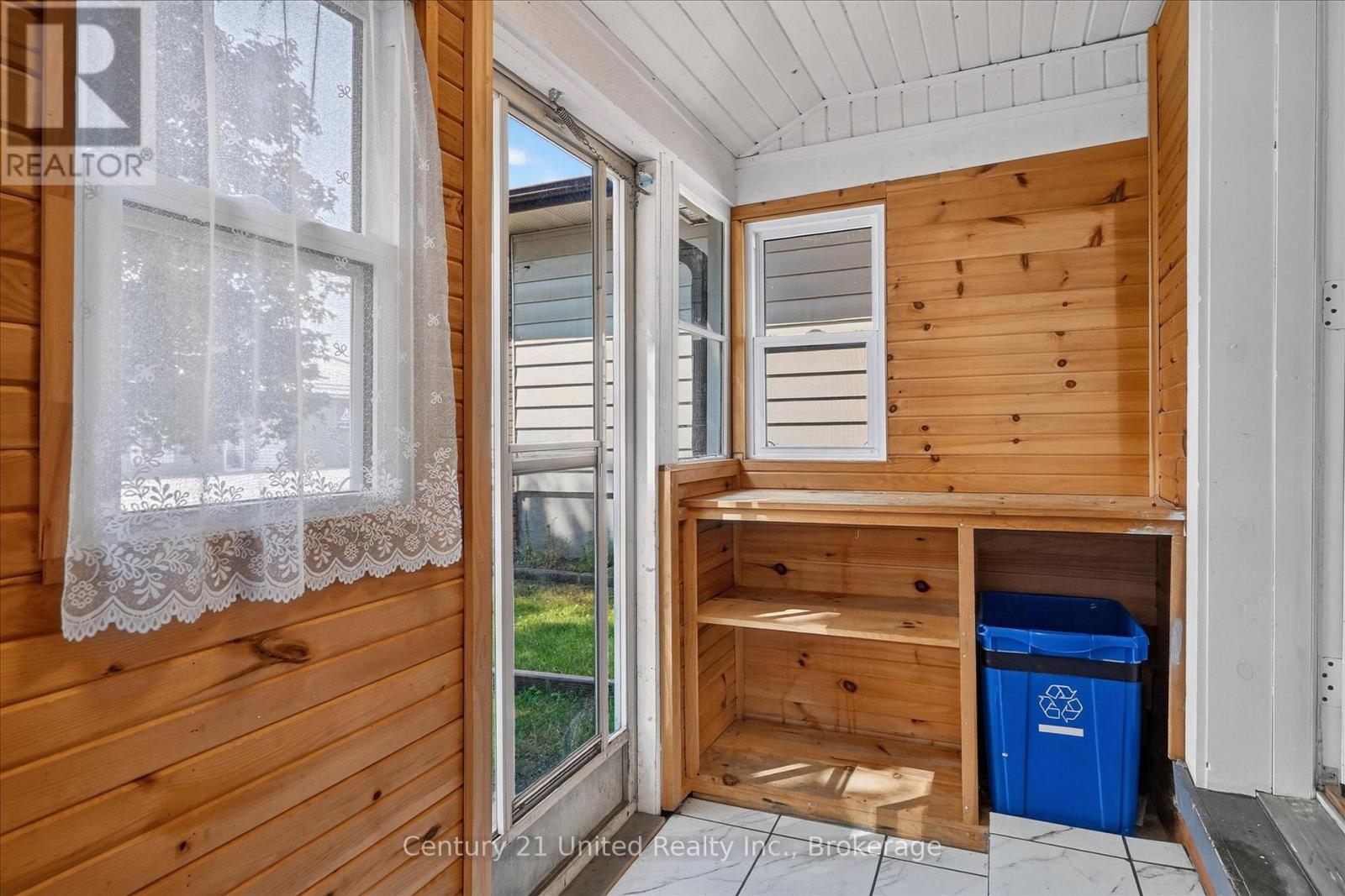 688 St Marys Street, Peterborough (Otonabee Ward 1), Ontario  K9J 4G9 - Photo 7 - X13562388