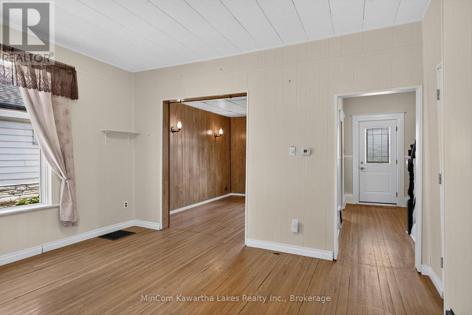296 Braidwood Avenue, Peterborough (Otonabee Ward 1), Ontario  K9J 1V3 - Photo 12 - X13563118
