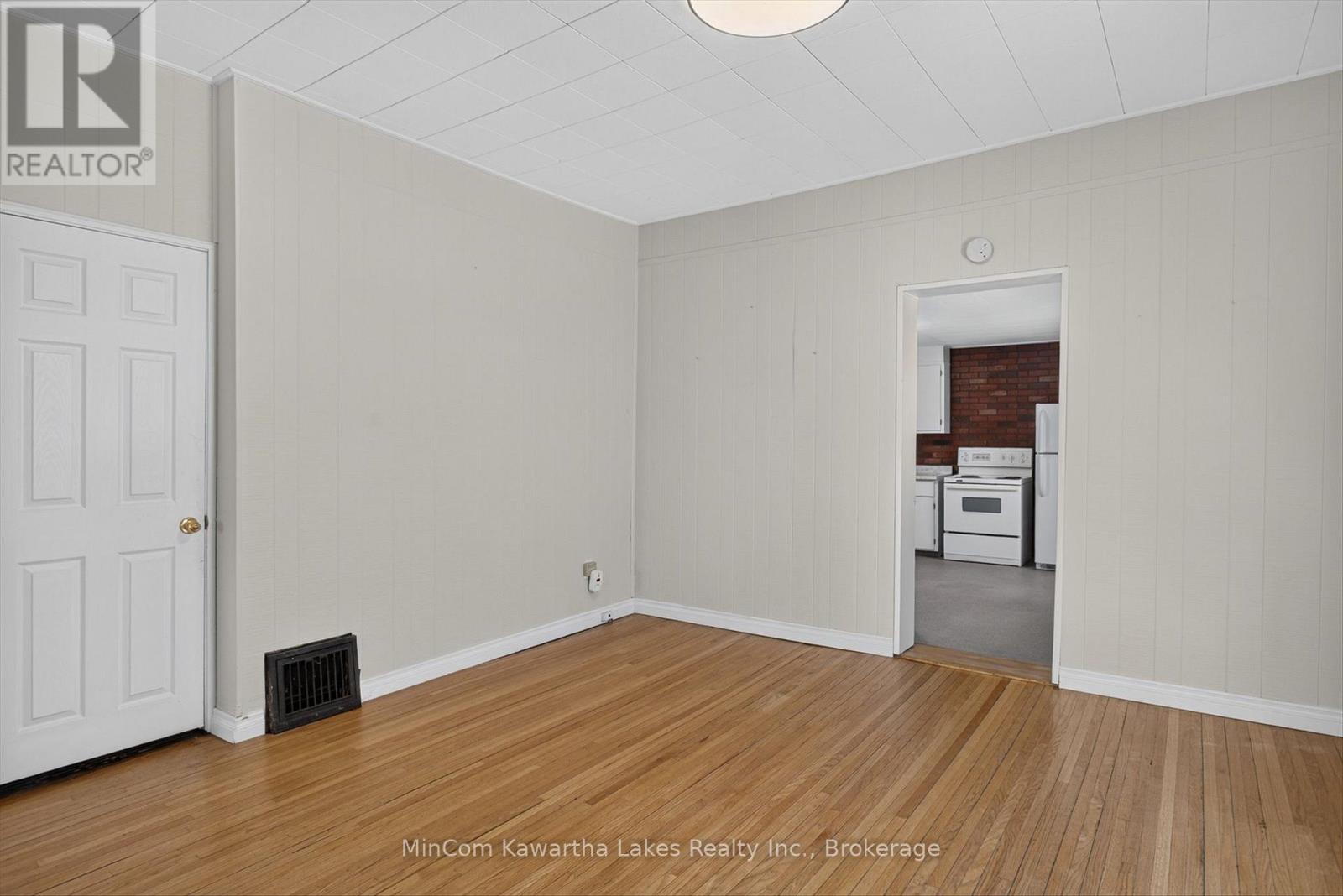 296 Braidwood Avenue, Peterborough (Otonabee Ward 1), Ontario  K9J 1V3 - Photo 14 - X13563118