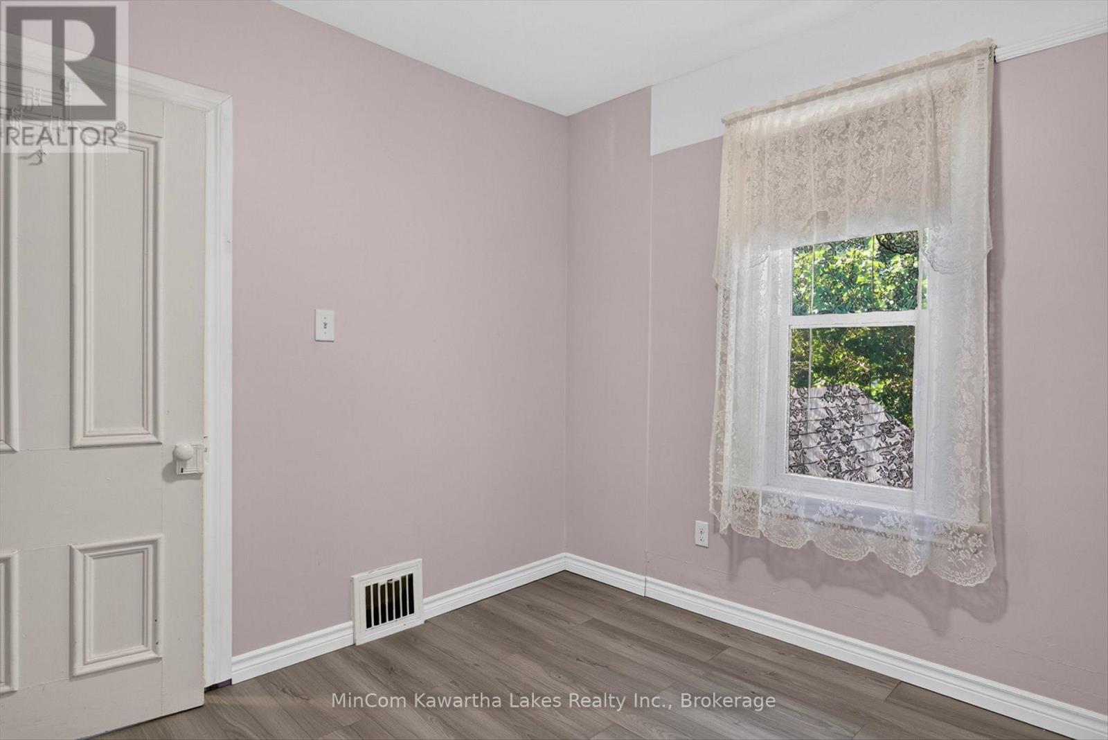 296 Braidwood Avenue, Peterborough (Otonabee Ward 1), Ontario  K9J 1V3 - Photo 32 - X13563118