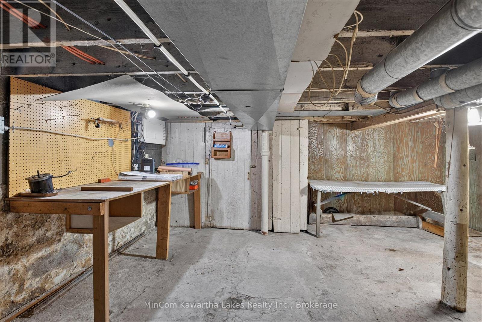 296 Braidwood Avenue, Peterborough (Otonabee Ward 1), Ontario  K9J 1V3 - Photo 38 - X13563118