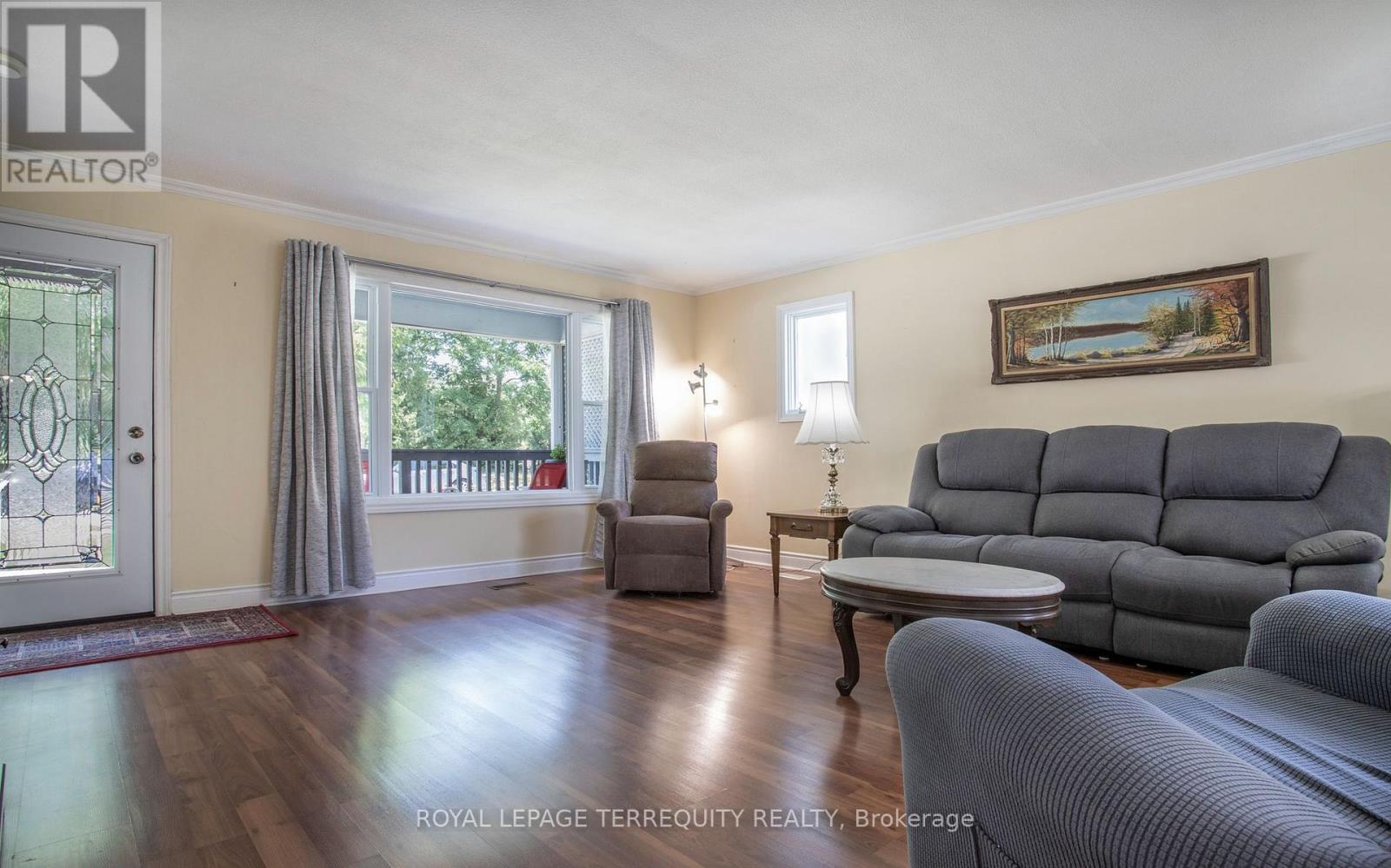 24 Simcoe Street, Kawartha Lakes (Lindsay), Ontario  K9V 2G4 - Photo 5 - X13565724