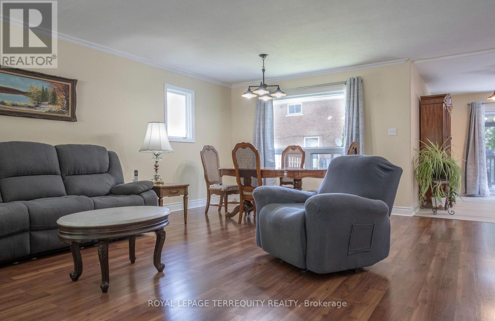 24 Simcoe Street, Kawartha Lakes (Lindsay), Ontario  K9V 2G4 - Photo 7 - X13565724