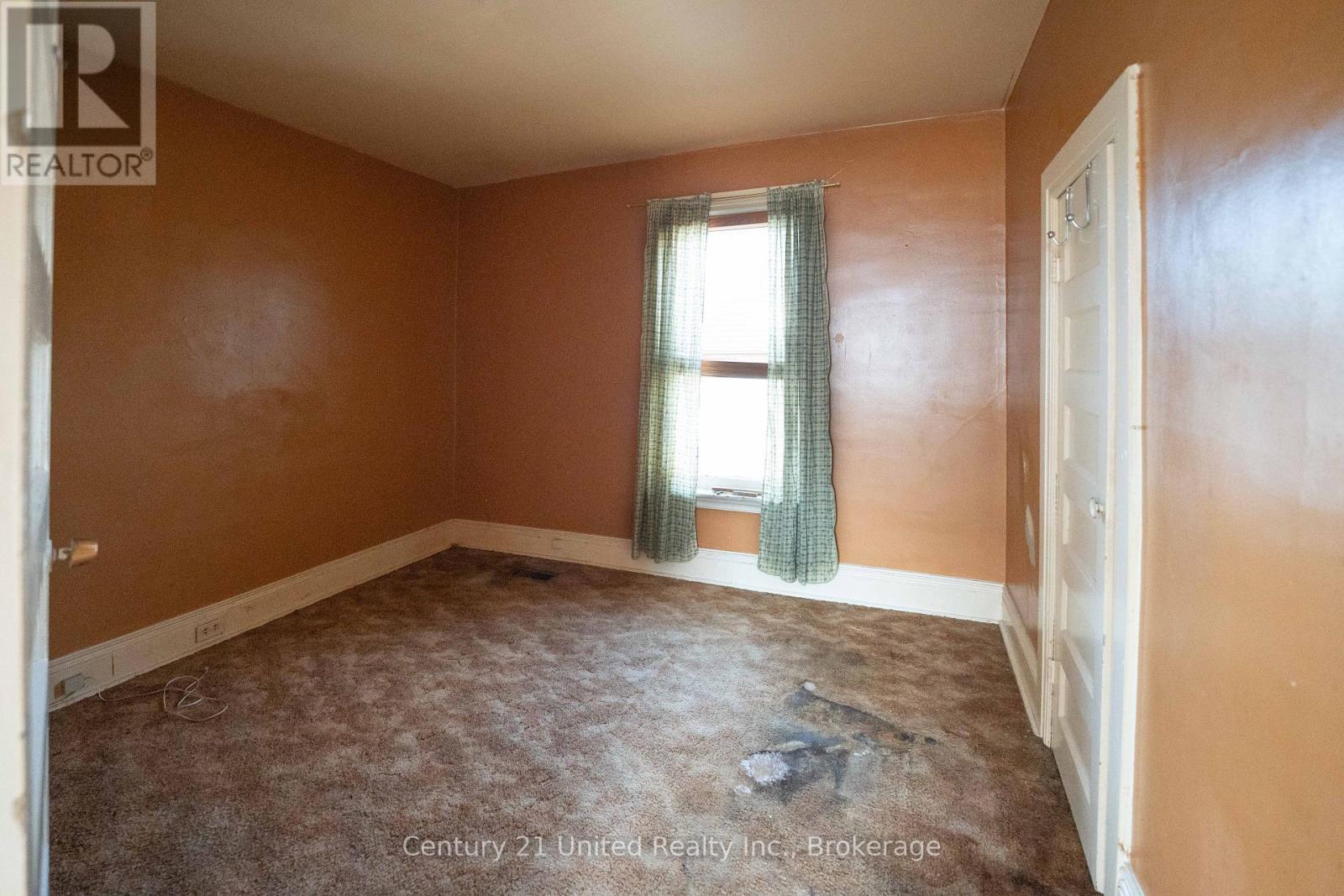 155 Westcott Street, Peterborough (Town Ward 3), Ontario  K9J 2G7 - Photo 9 - X13565826