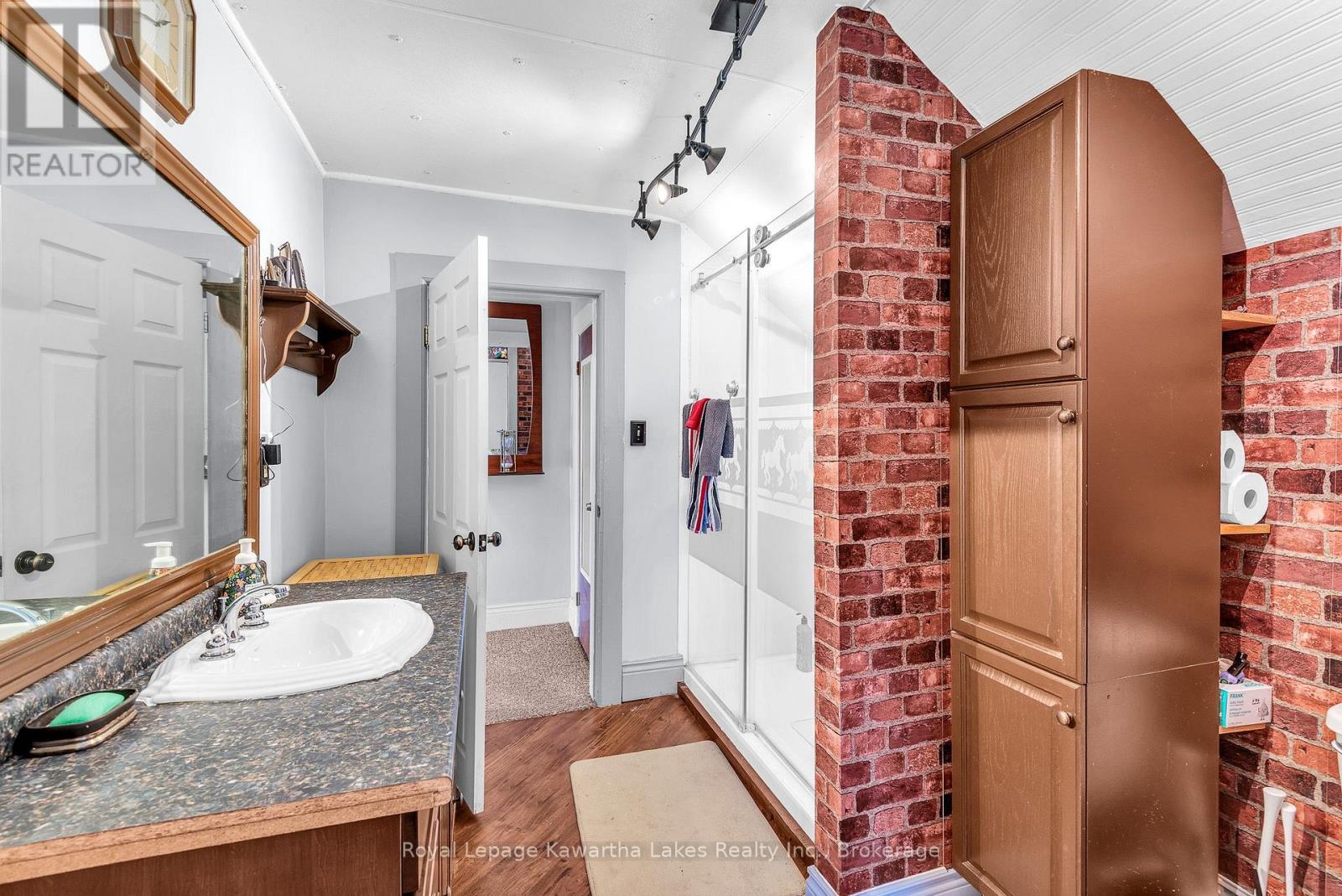 6 Wolfe Street, Kawartha Lakes (Lindsay), Ontario  K9V 2H9 - Photo 17 - X13566294
