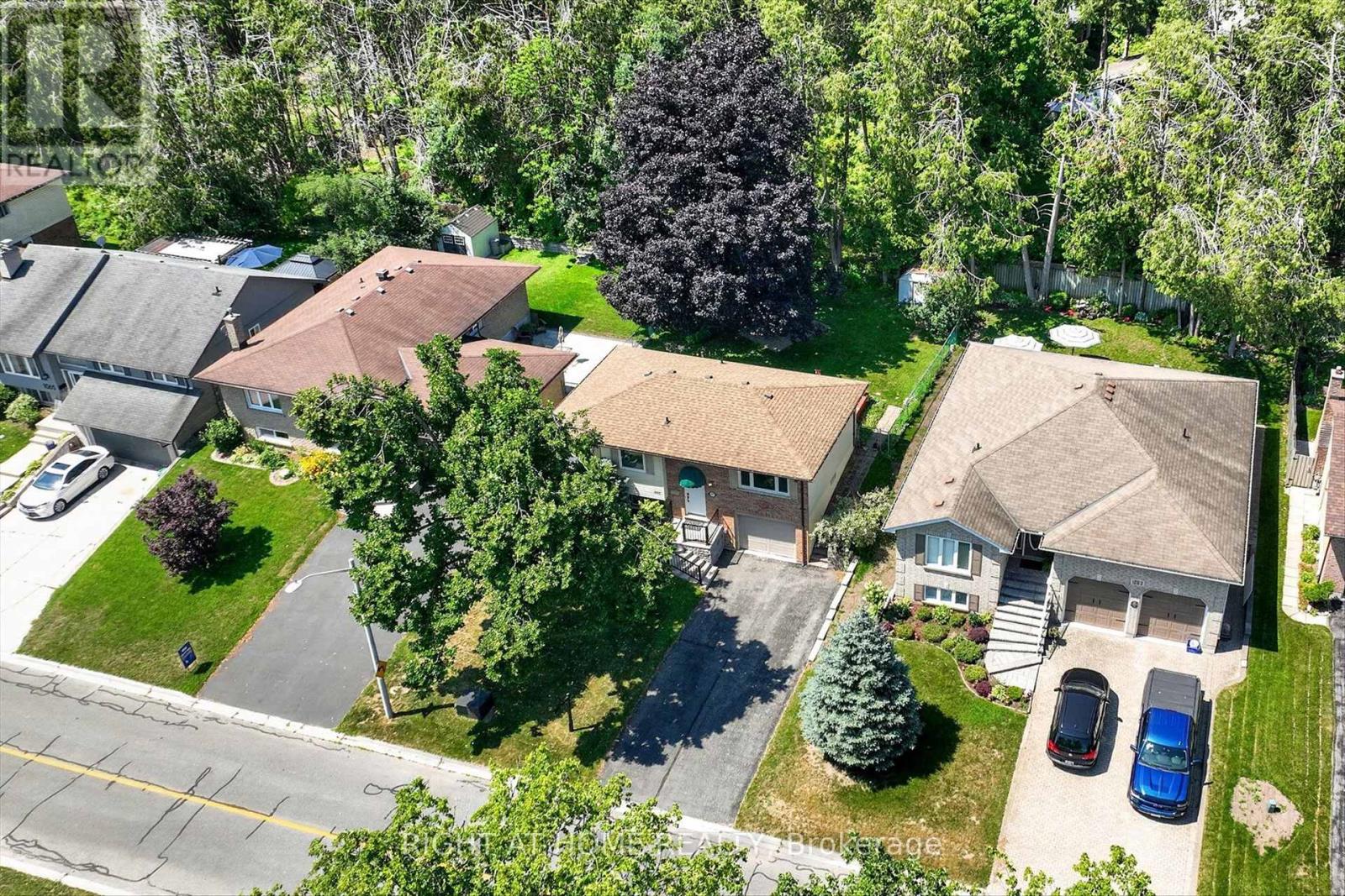 1077 Danita Boulevard, Peterborough (Monaghan Ward 2), Ontario  K9J 7K7 - Photo 30 - X13565988