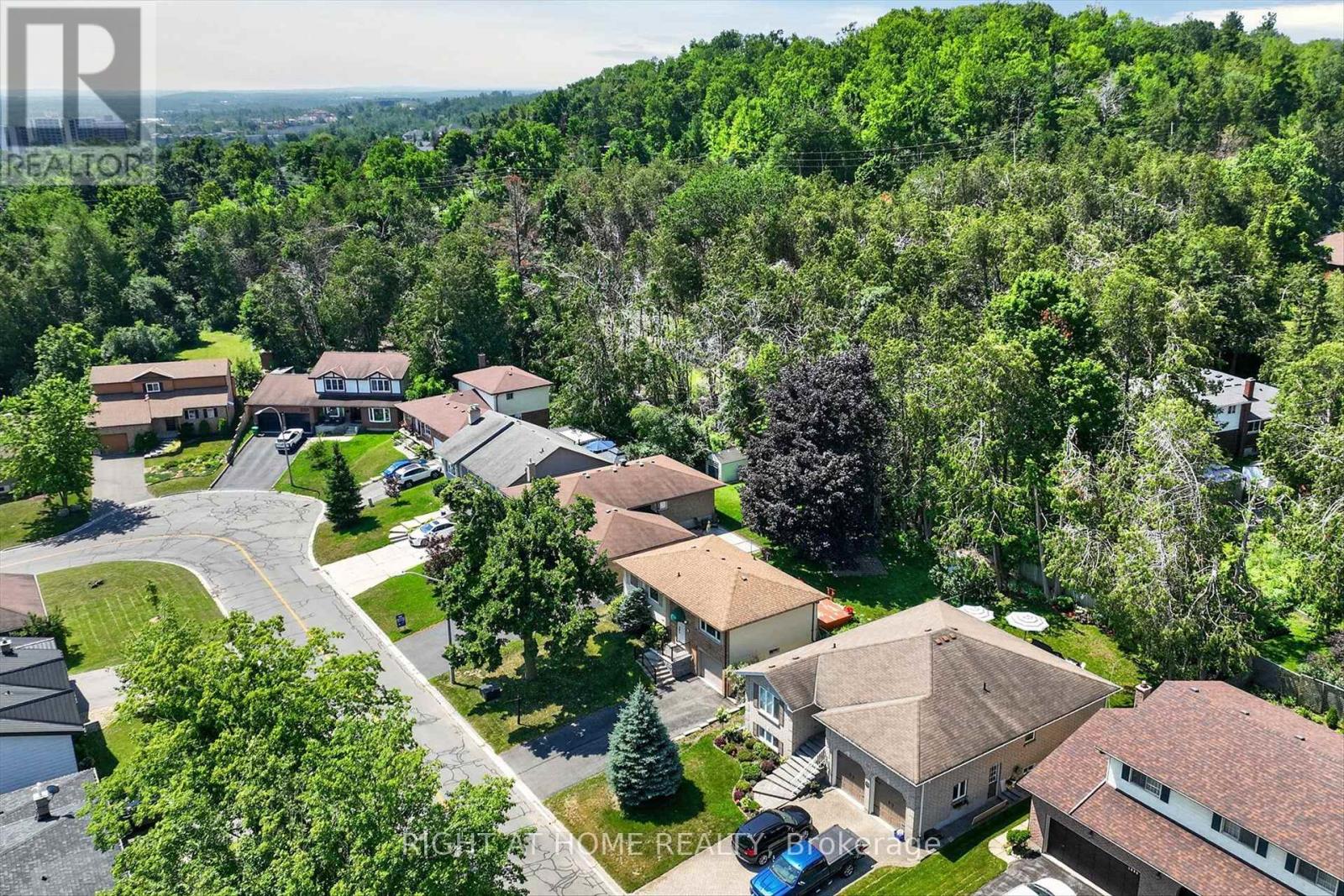 1077 Danita Boulevard, Peterborough (Monaghan Ward 2), Ontario  K9J 7K7 - Photo 33 - X13565988