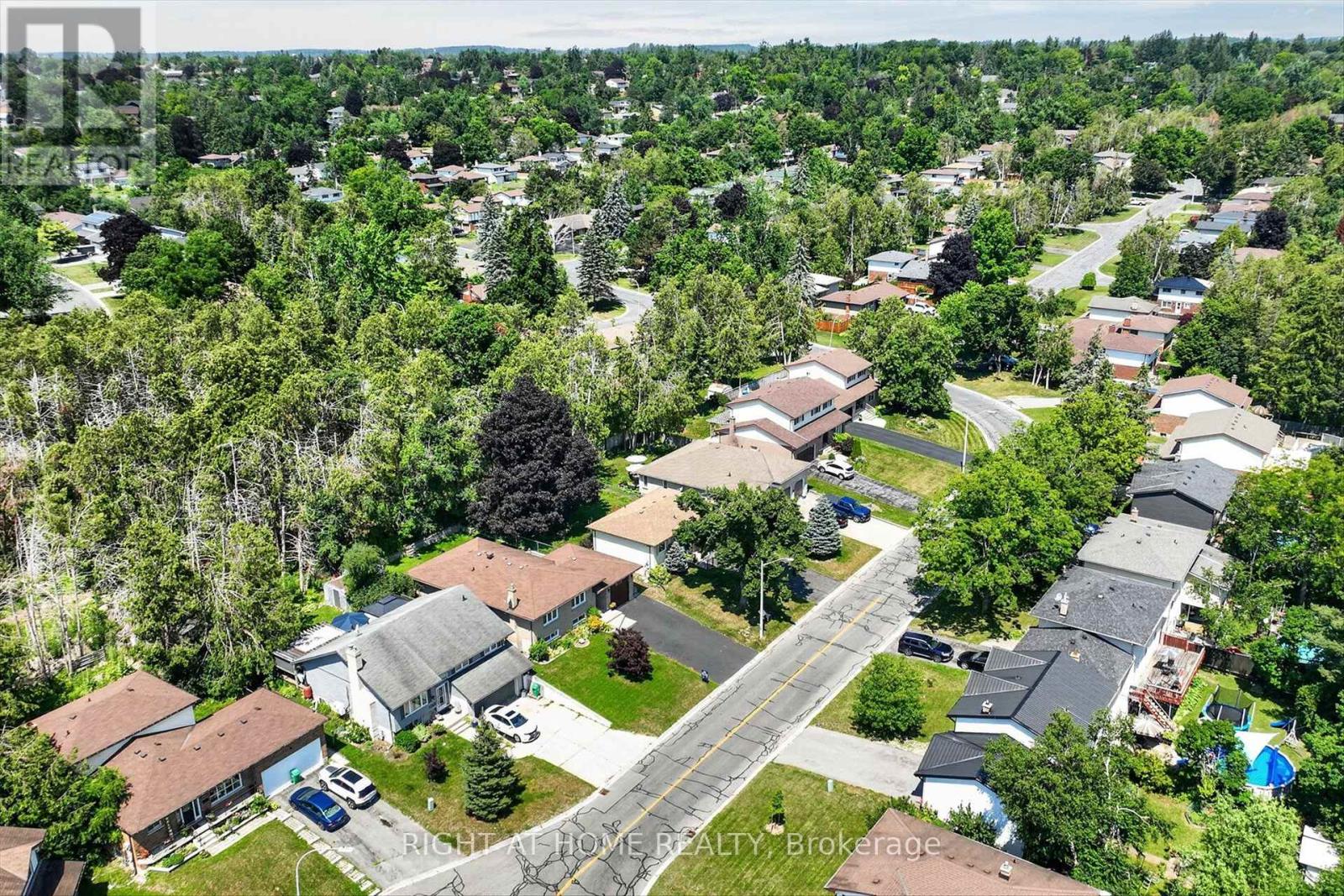 1077 Danita Boulevard, Peterborough (Monaghan Ward 2), Ontario  K9J 7K7 - Photo 34 - X13565988