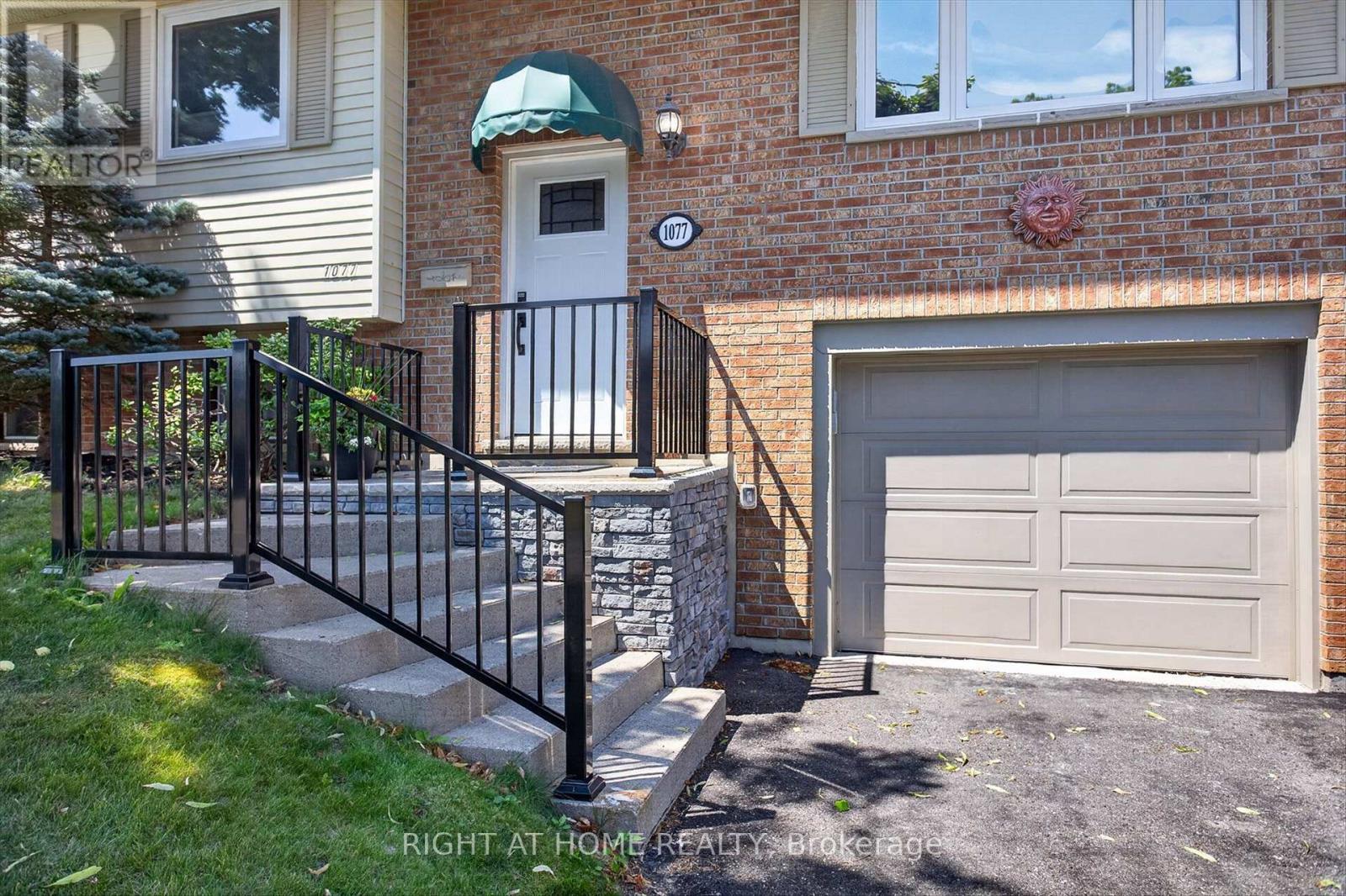 1077 Danita Boulevard, Peterborough (Monaghan Ward 2), Ontario  K9J 7K7 - Photo 4 - X13565988