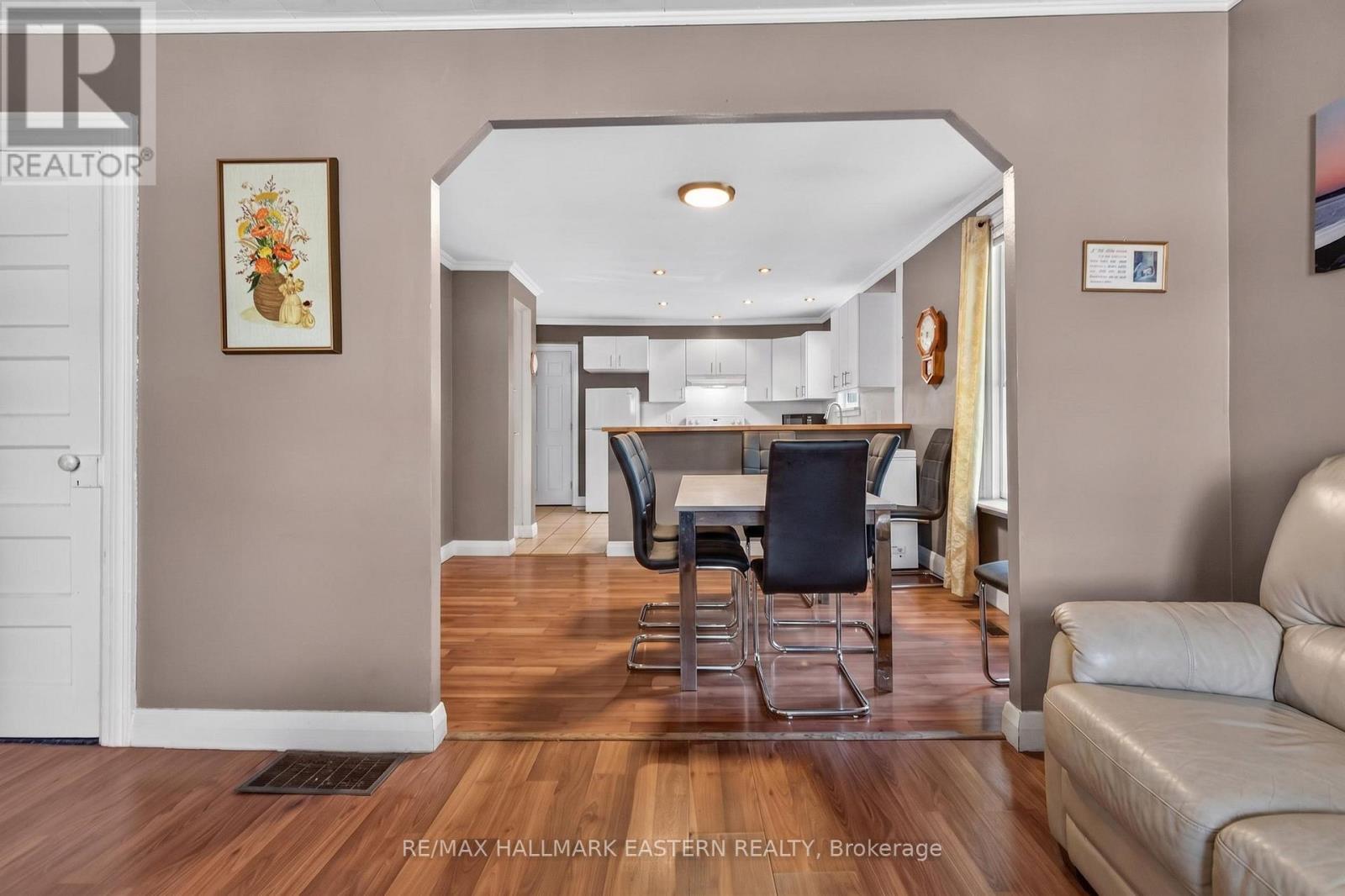 714 Chamberlain Street, Peterborough (Ashburnham Ward 4), Ontario  K9J 4M3 - Photo 13 - X13566620