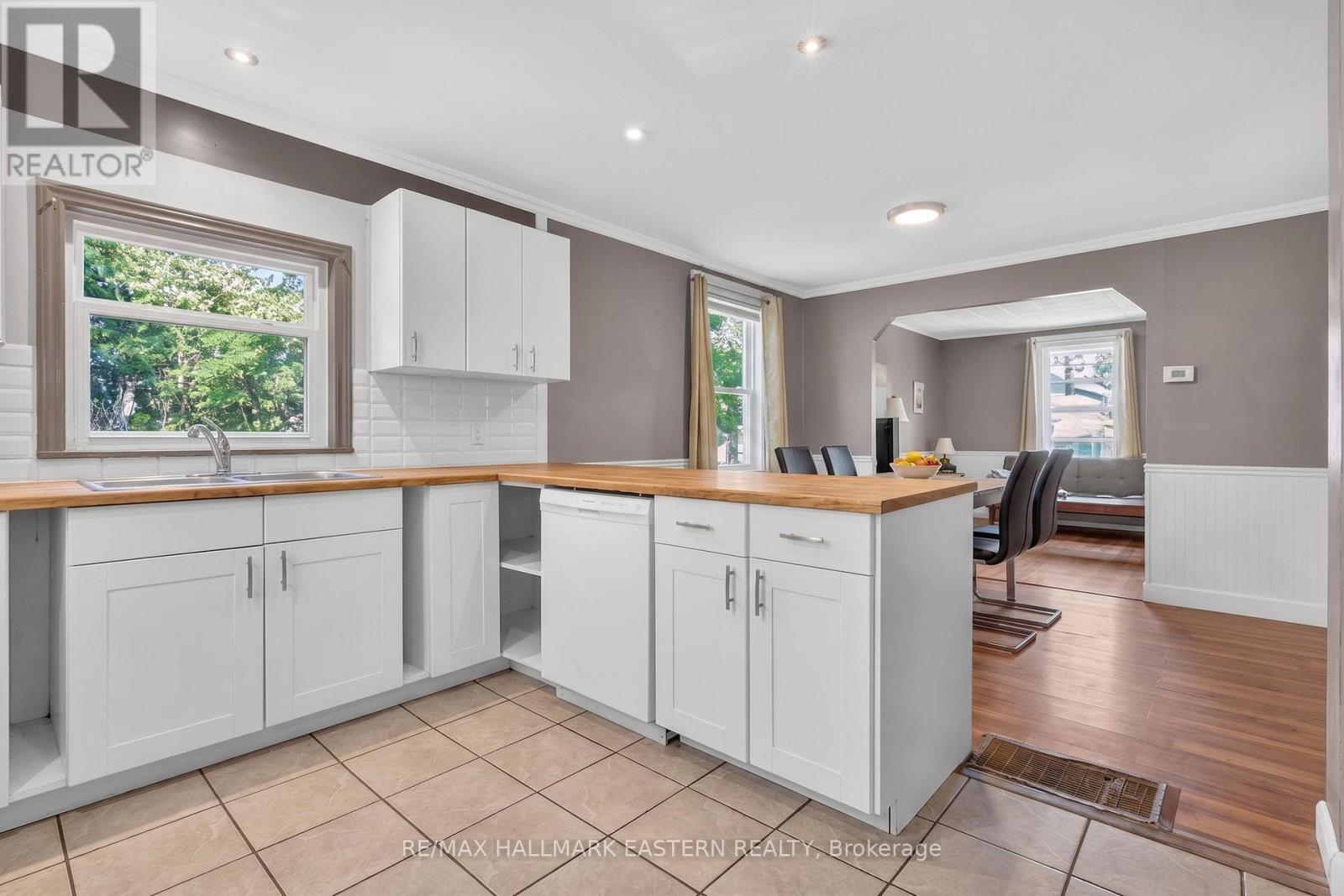 714 Chamberlain Street, Peterborough (Ashburnham Ward 4), Ontario  K9J 4M3 - Photo 21 - X13566620