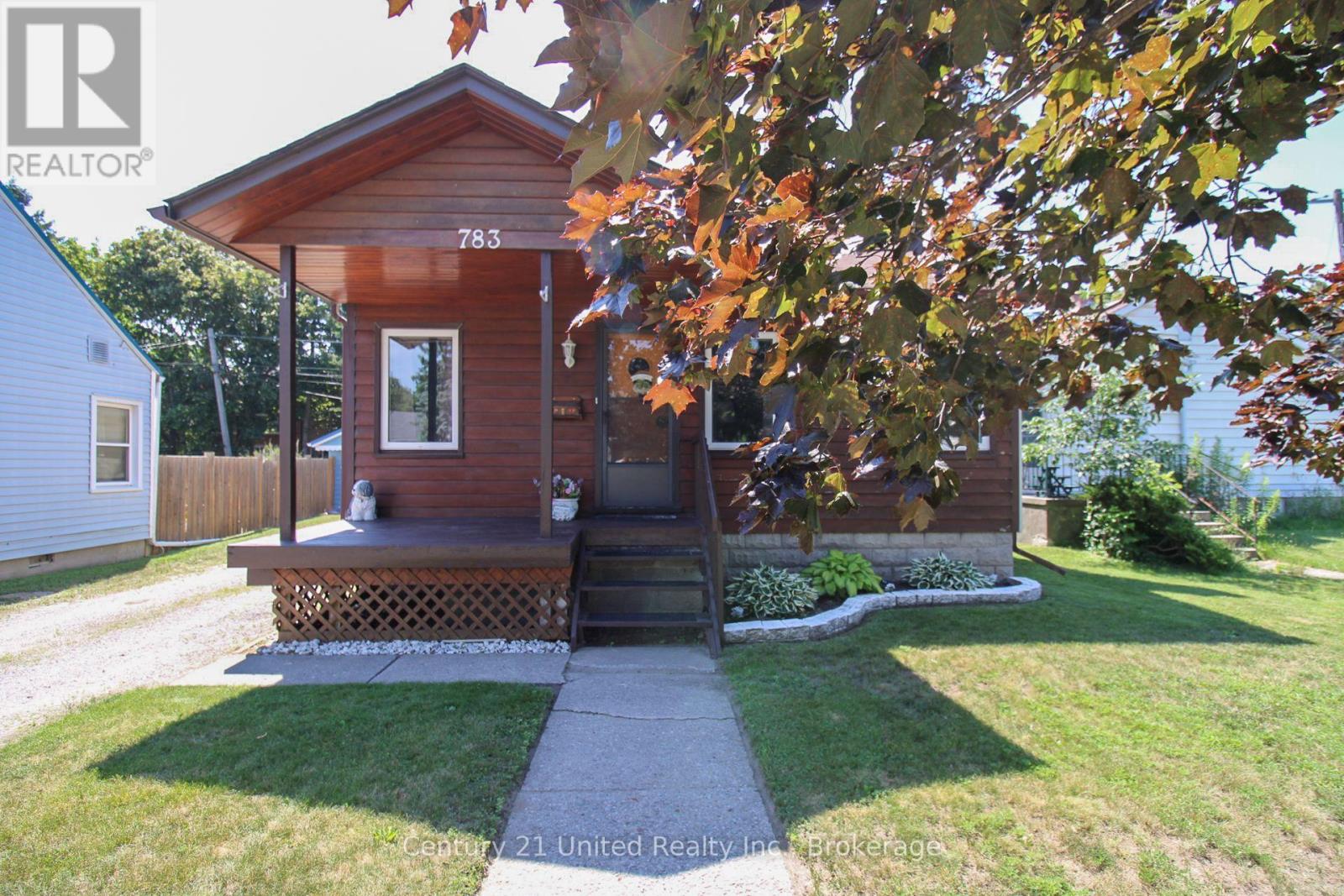 783 ST MARY'S STREET, peterborough (otonabee ward 1), Ontario