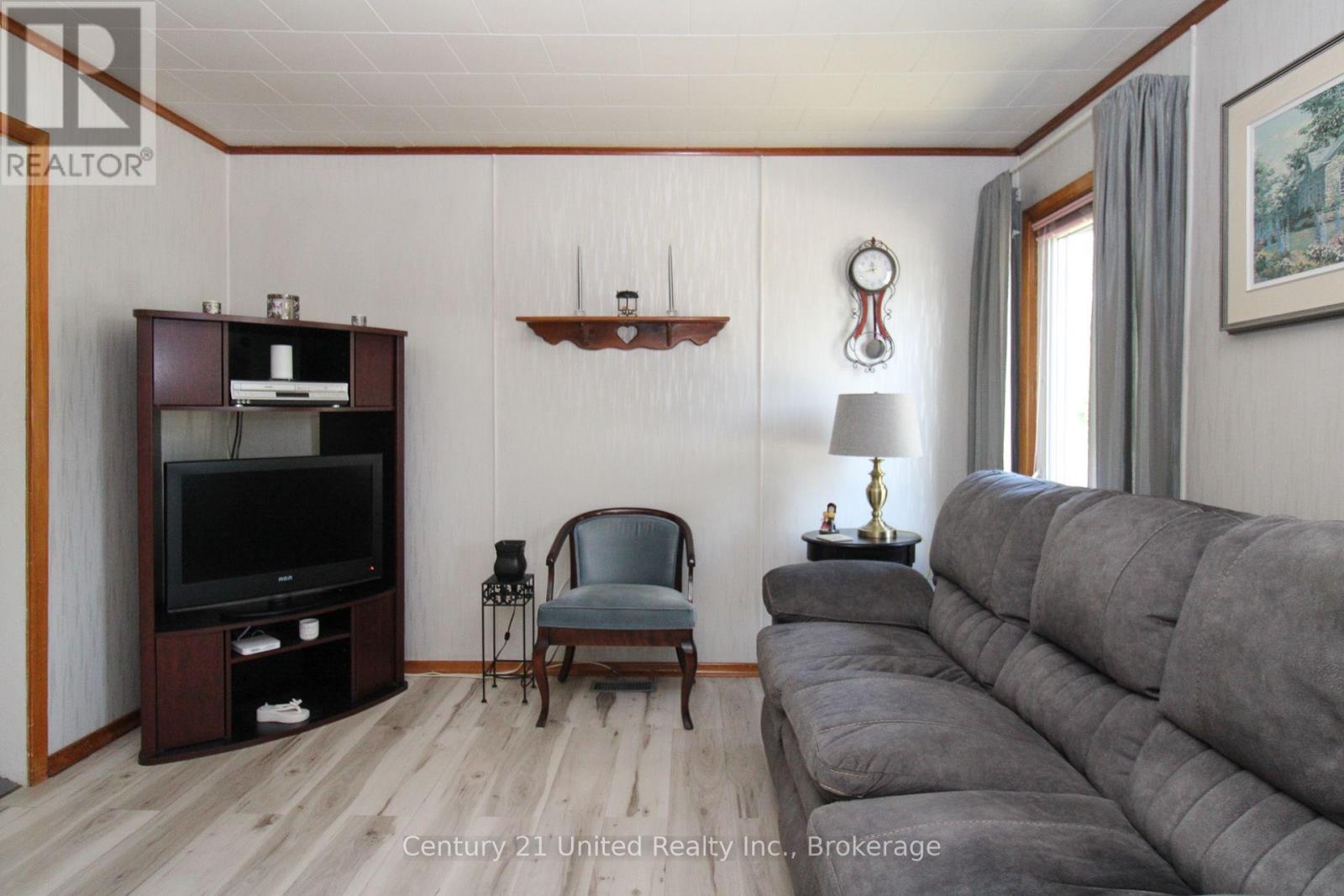 783 St Mary's Street, Peterborough (Otonabee Ward 1), Ontario  K9J 4H1 - Photo 11 - X13566744