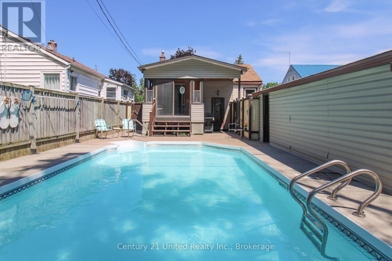783 St Mary's Street, Peterborough (Otonabee Ward 1), Ontario  K9J 4H1 - Photo 6 - X13566744