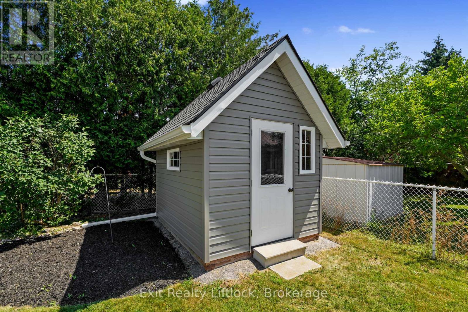 202 Milroy Drive, Peterborough (Northcrest Ward 5), Ontario  K9H 7M8 - Photo 25 - X13566934
