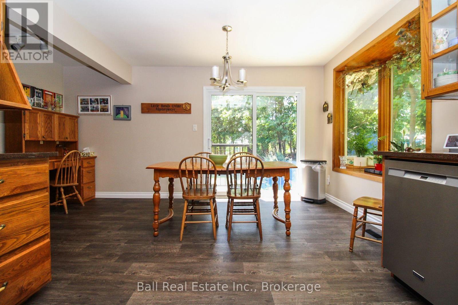 1559 Westbrook Drive, Peterborough (Monaghan Ward 2), Ontario  K9J 6R6 - Photo 11 - X13568310