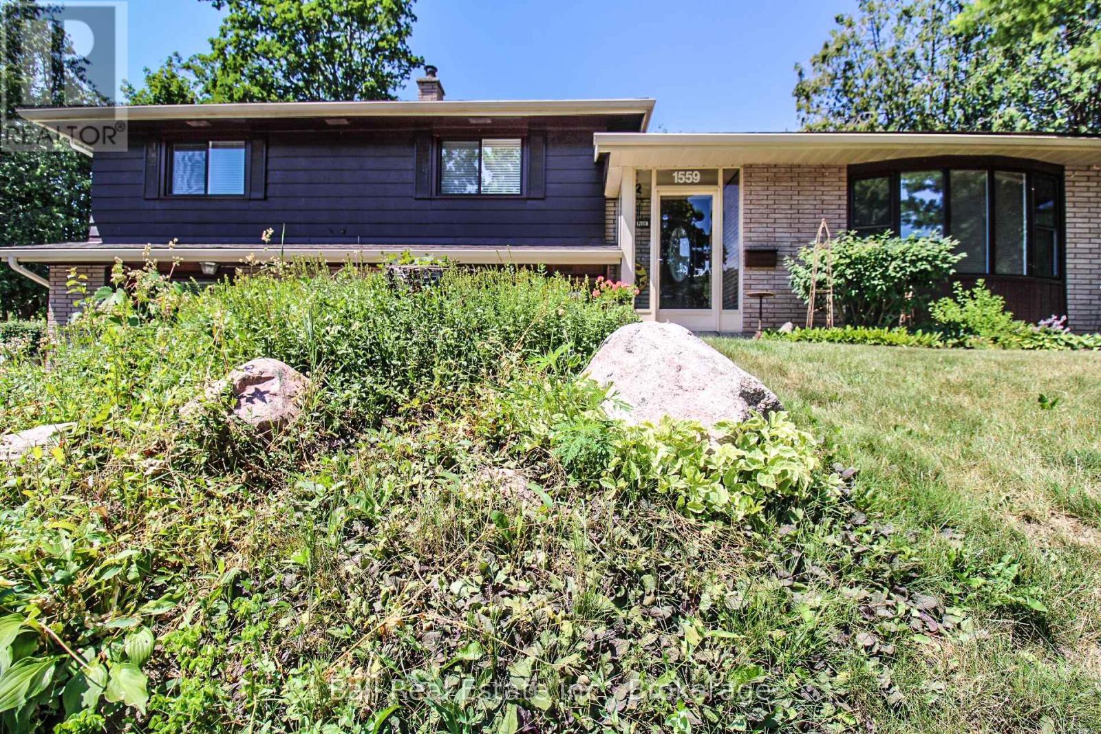 1559 Westbrook Drive, Peterborough (Monaghan Ward 2), Ontario  K9J 6R6 - Photo 2 - X13568310