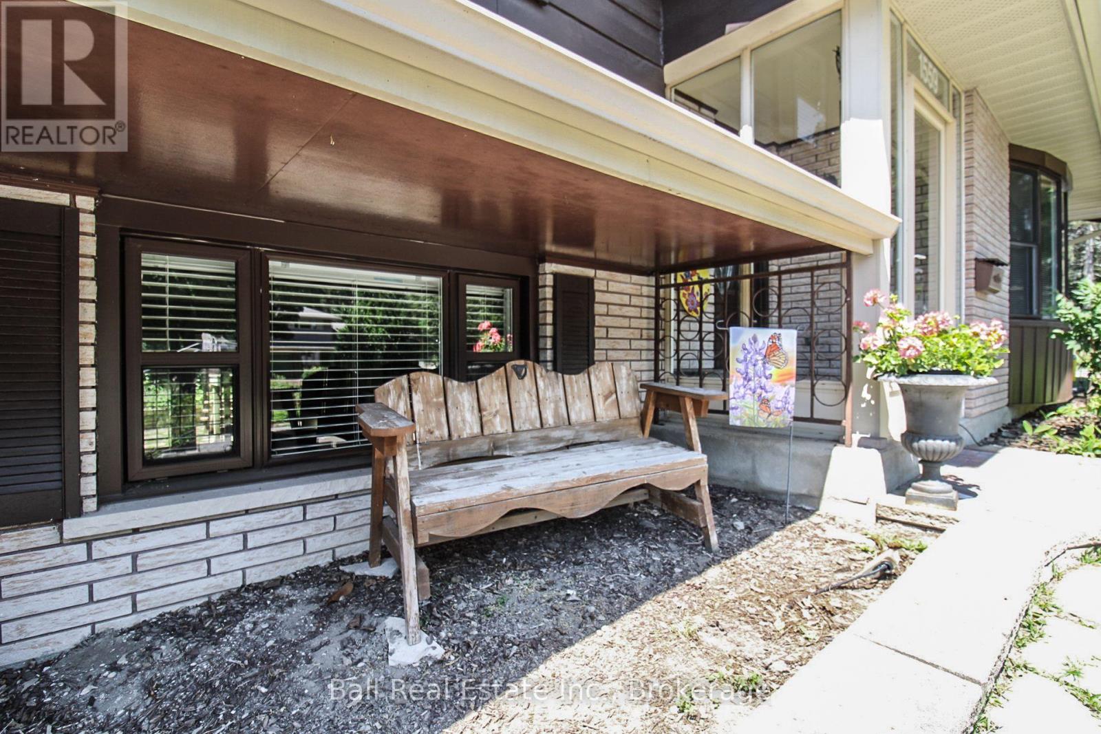 1559 Westbrook Drive, Peterborough (Monaghan Ward 2), Ontario  K9J 6R6 - Photo 4 - X13568310