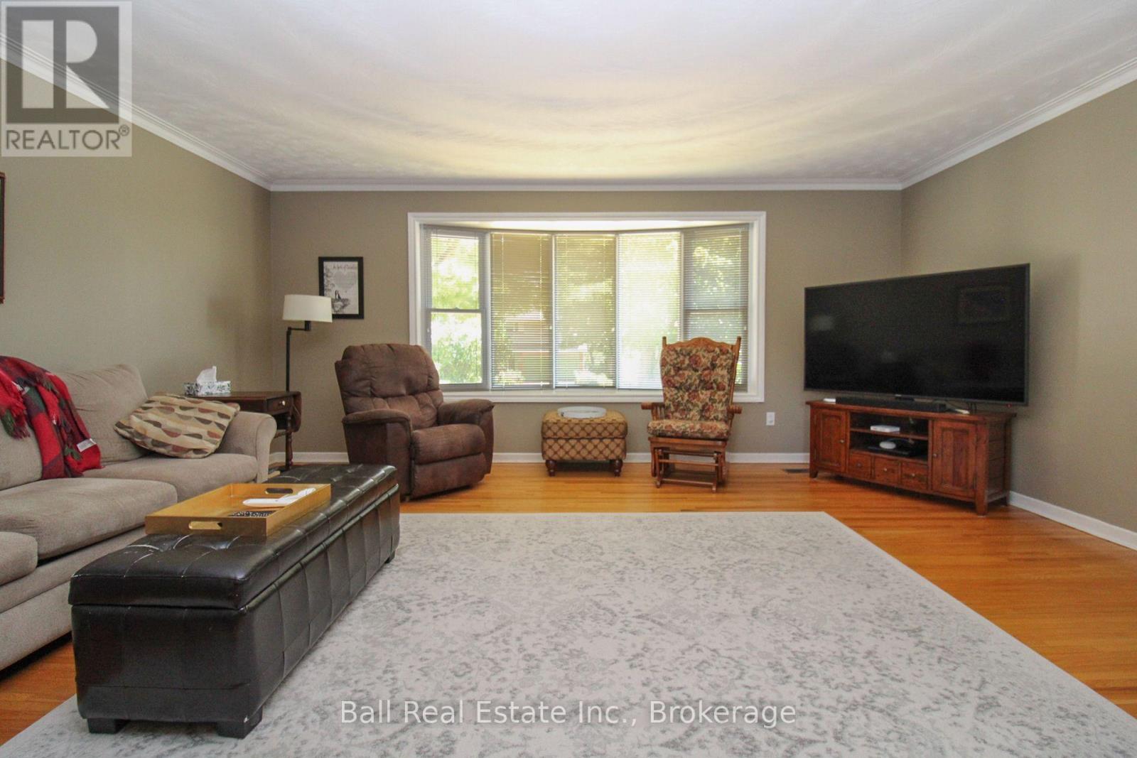 1559 Westbrook Drive, Peterborough (Monaghan Ward 2), Ontario  K9J 6R6 - Photo 8 - X13568310