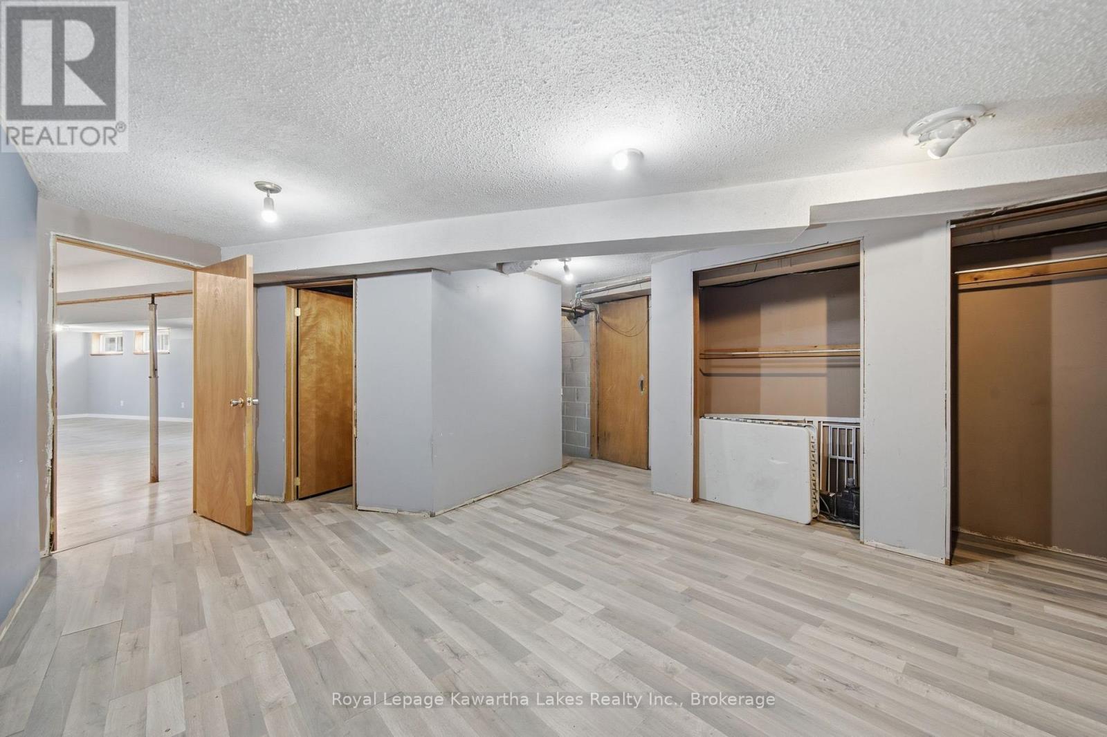 98 Brookview Road, Kawartha Lakes (Ops), Ontario  K9V 4R5 - Photo 31 - X13568500