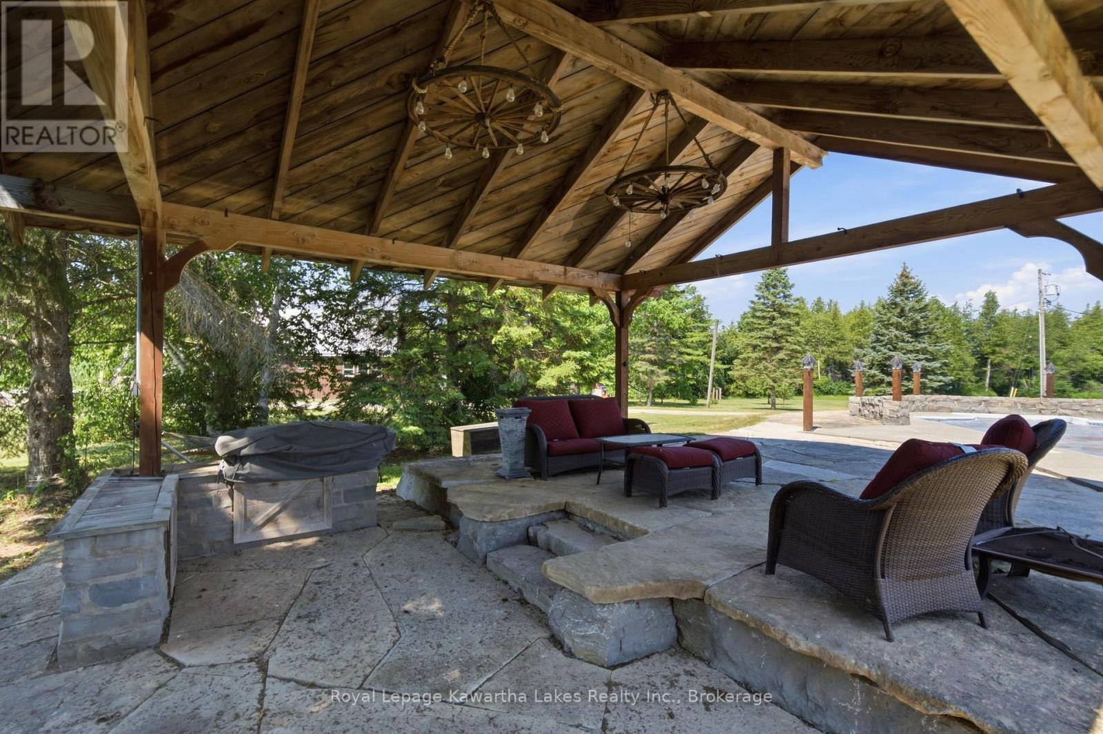 98 Brookview Road, Kawartha Lakes (Ops), Ontario  K9V 4R5 - Photo 34 - X13568500