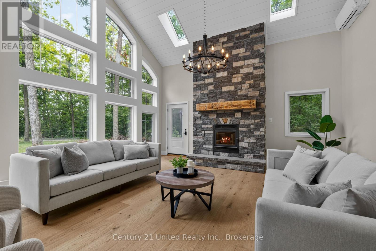 39 Stockdale Road, Selwyn, Ontario  K9J 6X4 - Photo 5 - X13568976