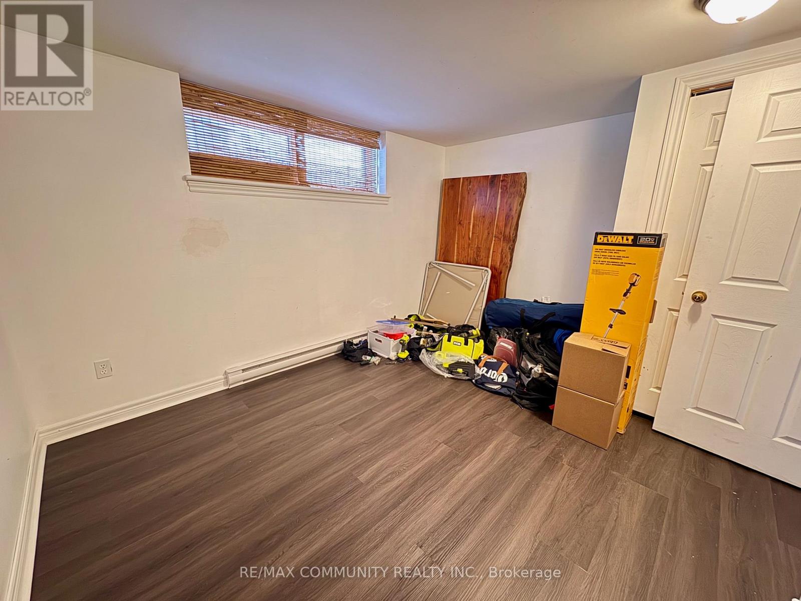 Bsmt - 693 Hawley Street, Peterborough (Otonabee Ward 1), Ontario  K9J 4C7 - Photo 4 - X13569364
