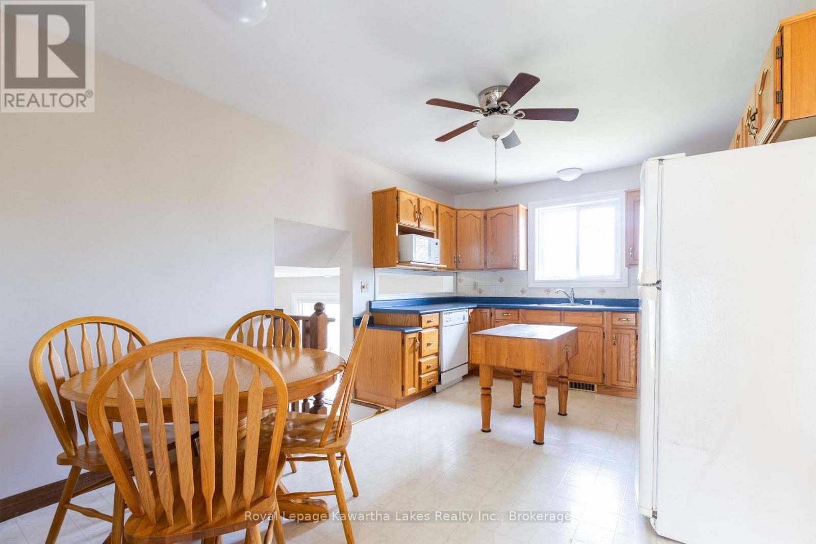 28 Andrew Drive, Kawartha Lakes (Lindsay), Ontario  K9V 5W6 - Photo 10 - X13570062