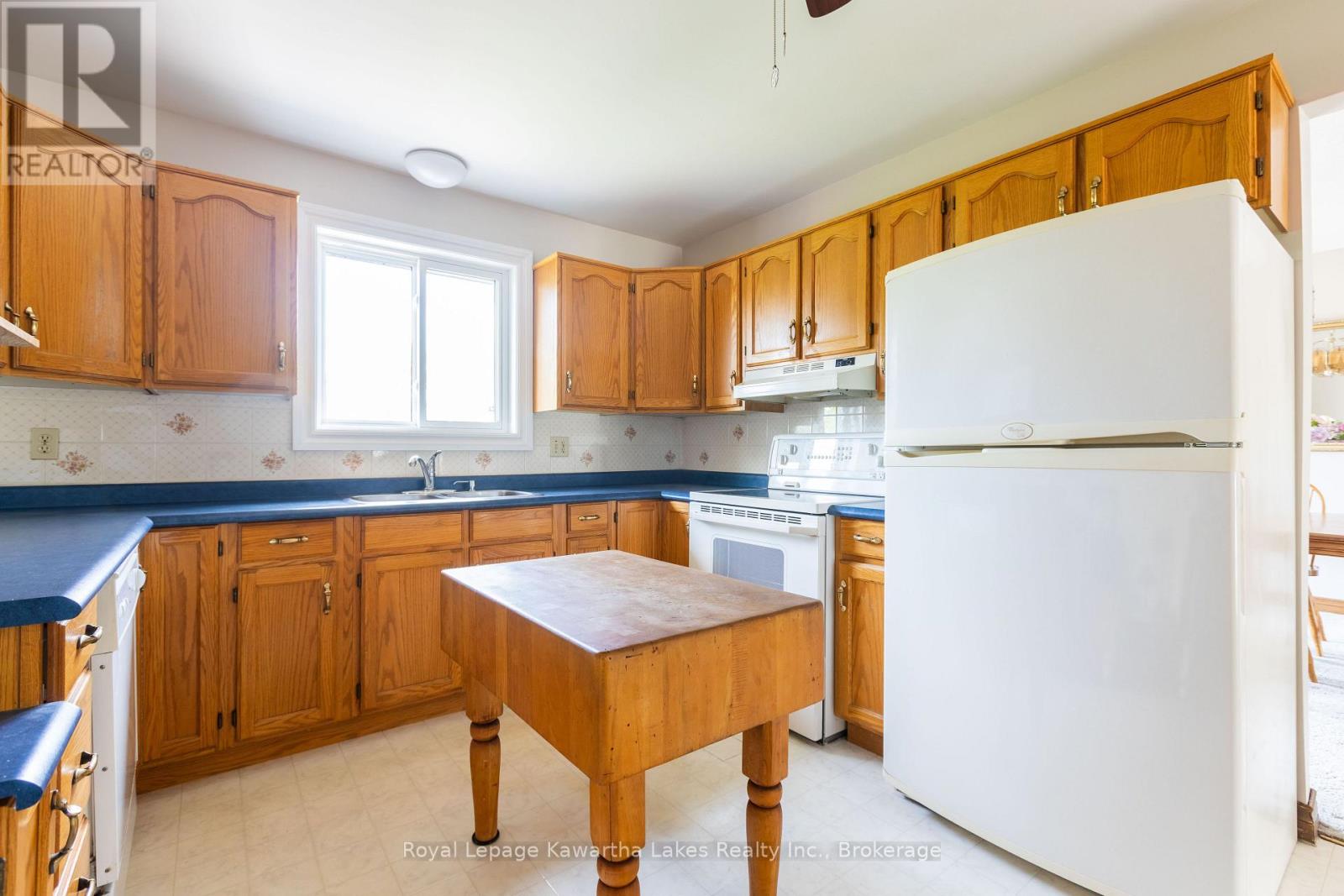 28 Andrew Drive, Kawartha Lakes (Lindsay), Ontario  K9V 5W6 - Photo 13 - X13570062