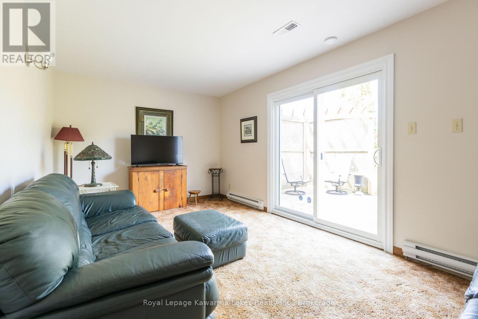 28 Andrew Drive, Kawartha Lakes (Lindsay), Ontario  K9V 5W6 - Photo 14 - X13570062