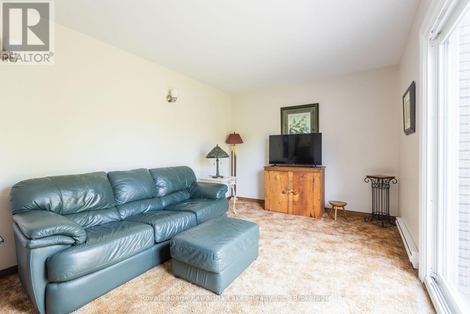 28 Andrew Drive, Kawartha Lakes (Lindsay), Ontario  K9V 5W6 - Photo 15 - X13570062