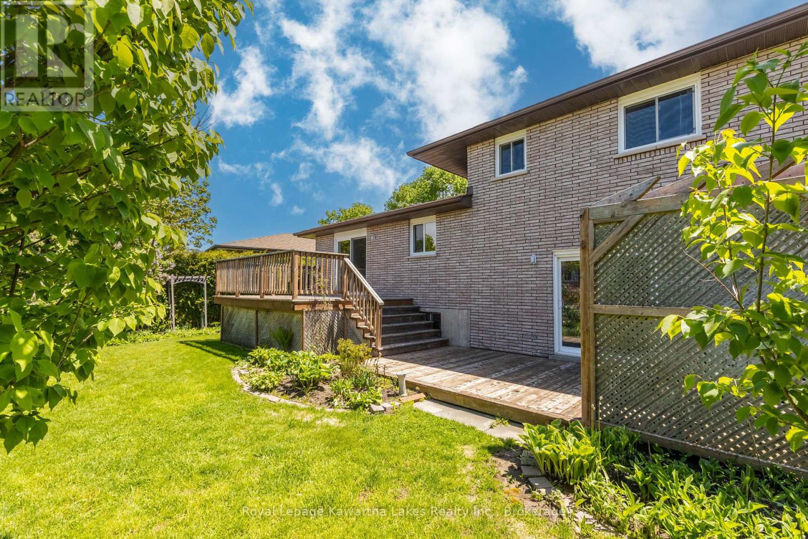 28 Andrew Drive, Kawartha Lakes (Lindsay), Ontario  K9V 5W6 - Photo 30 - X13570062