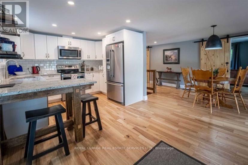 2365 Selwyn Bay Lane, Selwyn, Ontario  K0L 2H0 - Photo 17 - X13570096
