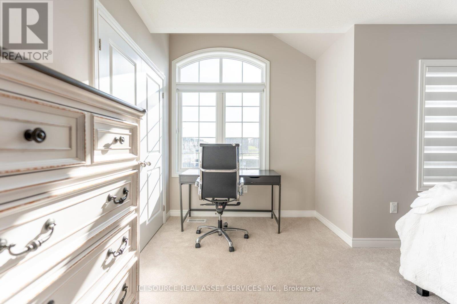 648 Lemay Grove, Peterborough (Monaghan Ward 2), Ontario  K9K 0G9 - Photo 11 - X13570172