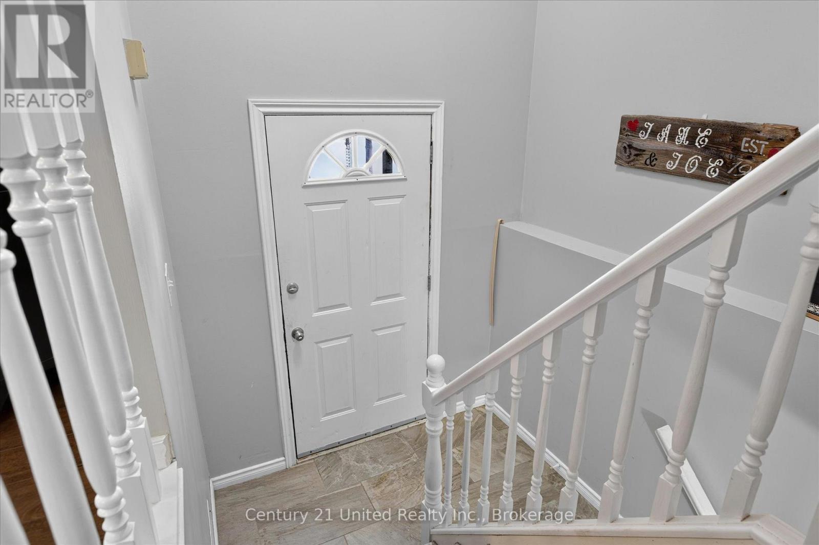 71 Pine Street, Peterborough (Town Ward 3), Ontario  K9J 5A6 - Photo 7 - X13570642