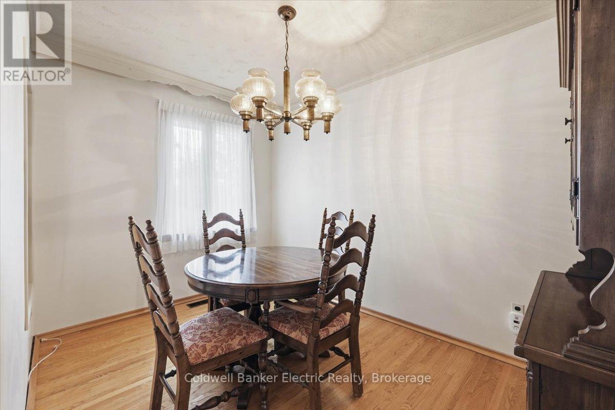 951 St. Paul's Street, Peterborough (Northcrest Ward 5), Ontario  K9H 6J7 - Photo 14 - X13570806