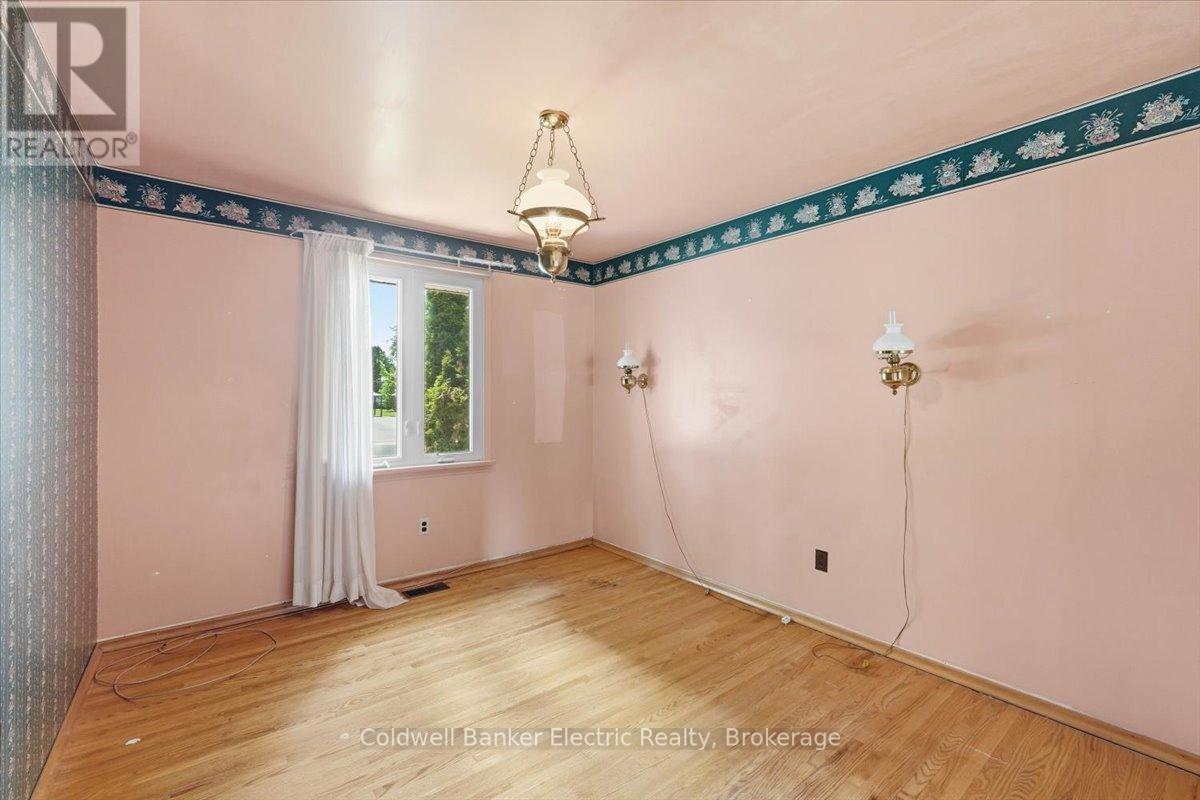951 St. Paul's Street, Peterborough (Northcrest Ward 5), Ontario  K9H 6J7 - Photo 18 - X13570806