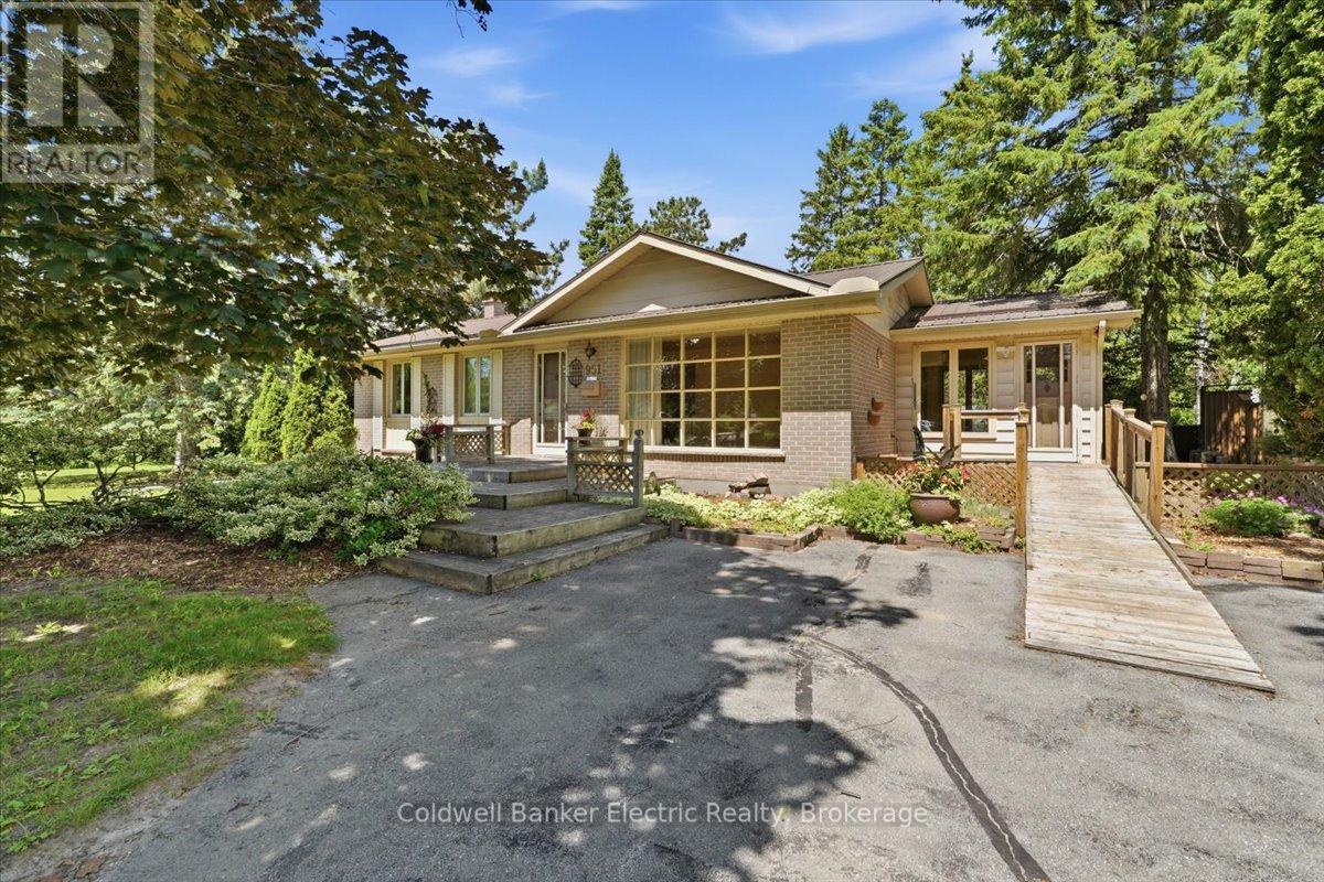 951 St. Paul's Street, Peterborough (Northcrest Ward 5), Ontario  K9H 6J7 - Photo 28 - X13570806