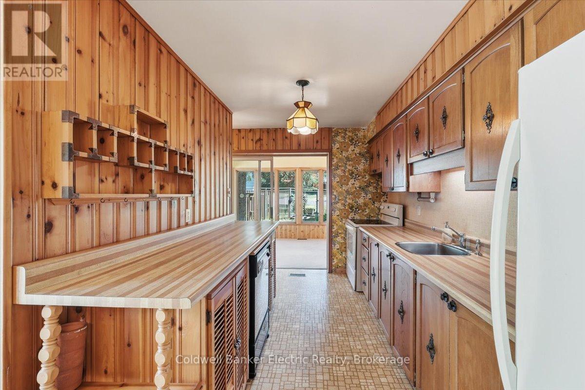 951 St. Paul's Street, Peterborough (Northcrest Ward 5), Ontario  K9H 6J7 - Photo 8 - X13570806