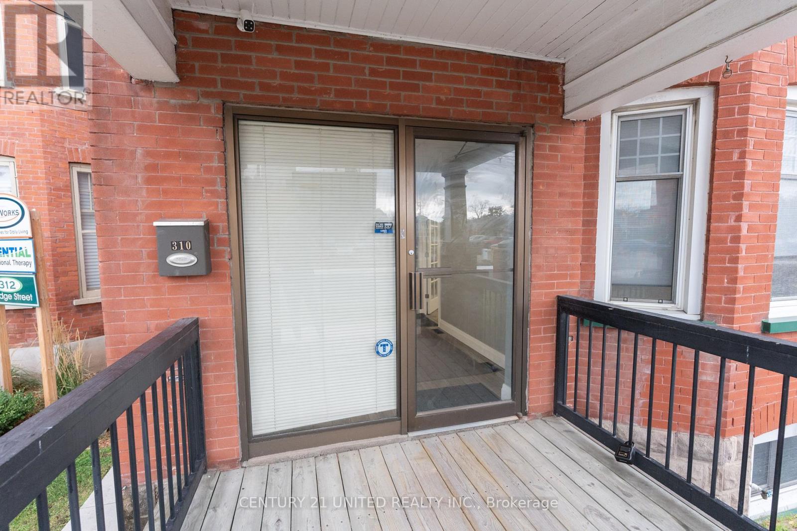 310 Rubidge Street, Peterborough (Town Ward 3), Ontario  K9J 3P4 - Photo 4 - X13571716
