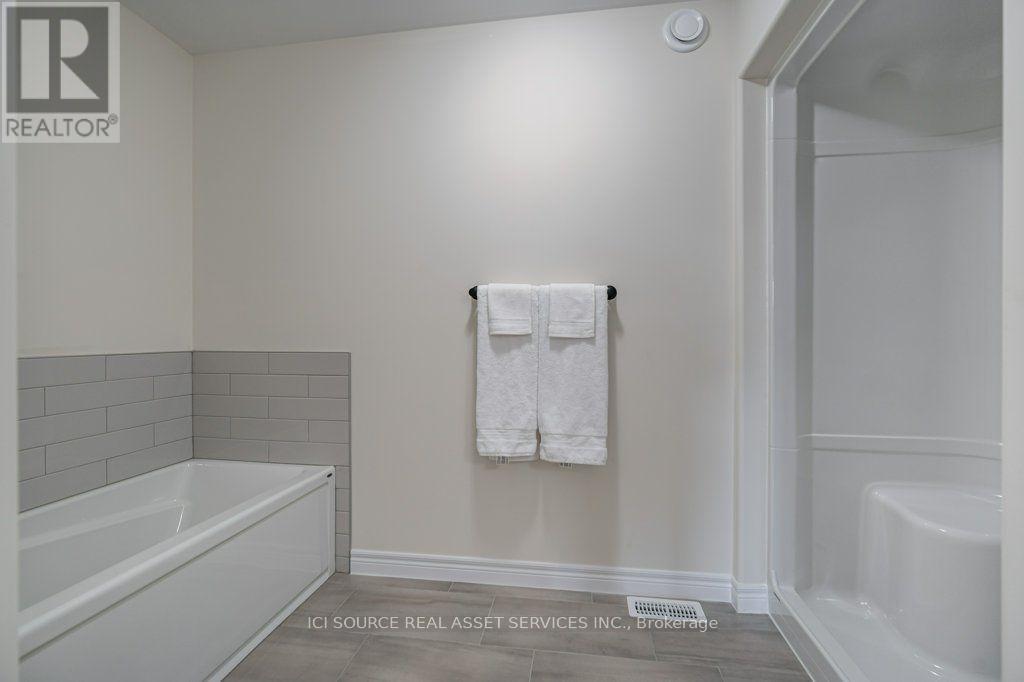 212 O'neil Street, Peterborough (Monaghan Ward 2), Ontario  K9K 0H5 - Photo 17 - X13571640