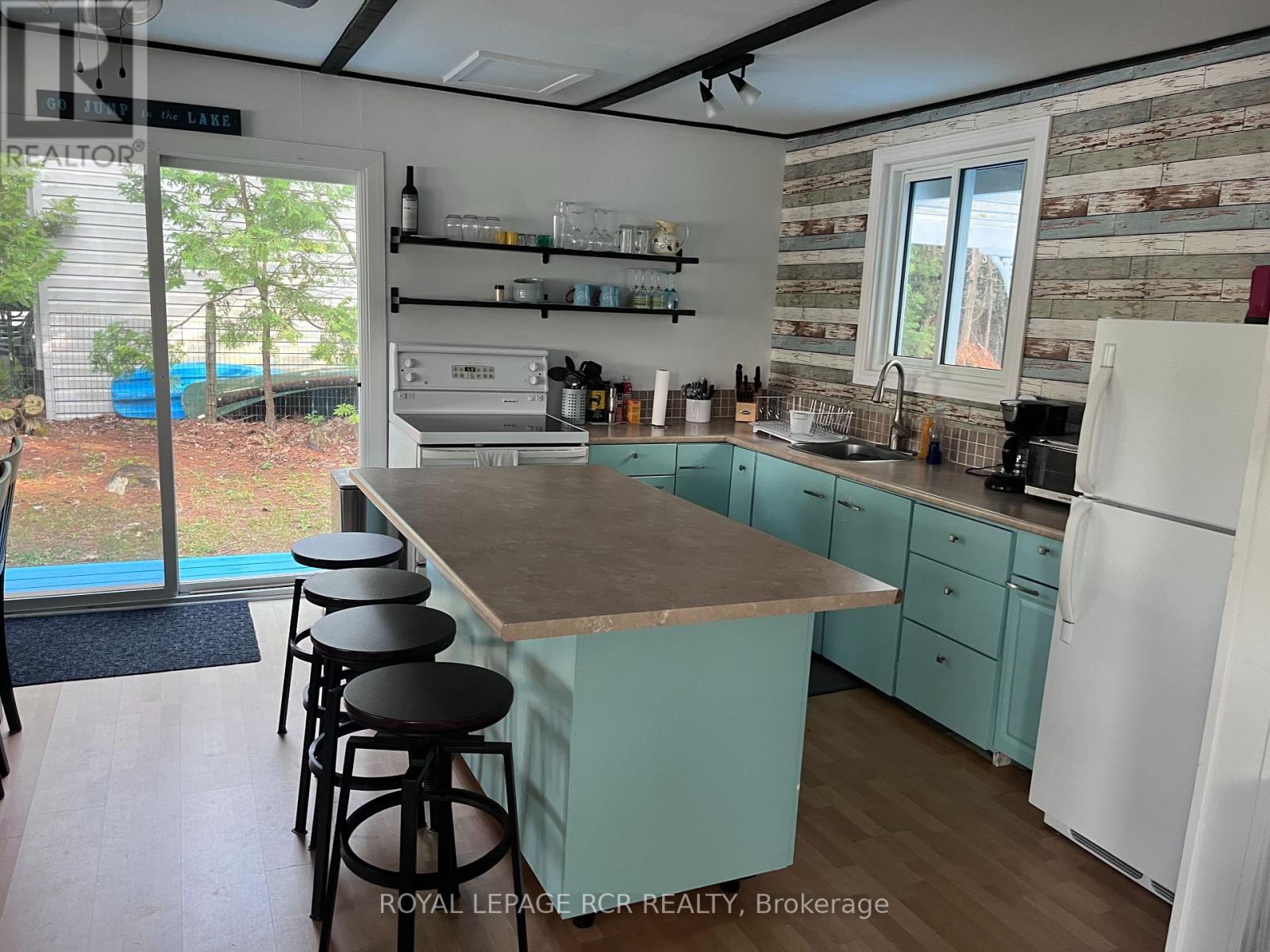 2105 White Lake Road W, Douro-Dummer, Ontario  K0L 2H0 - Photo 3 - X13571754