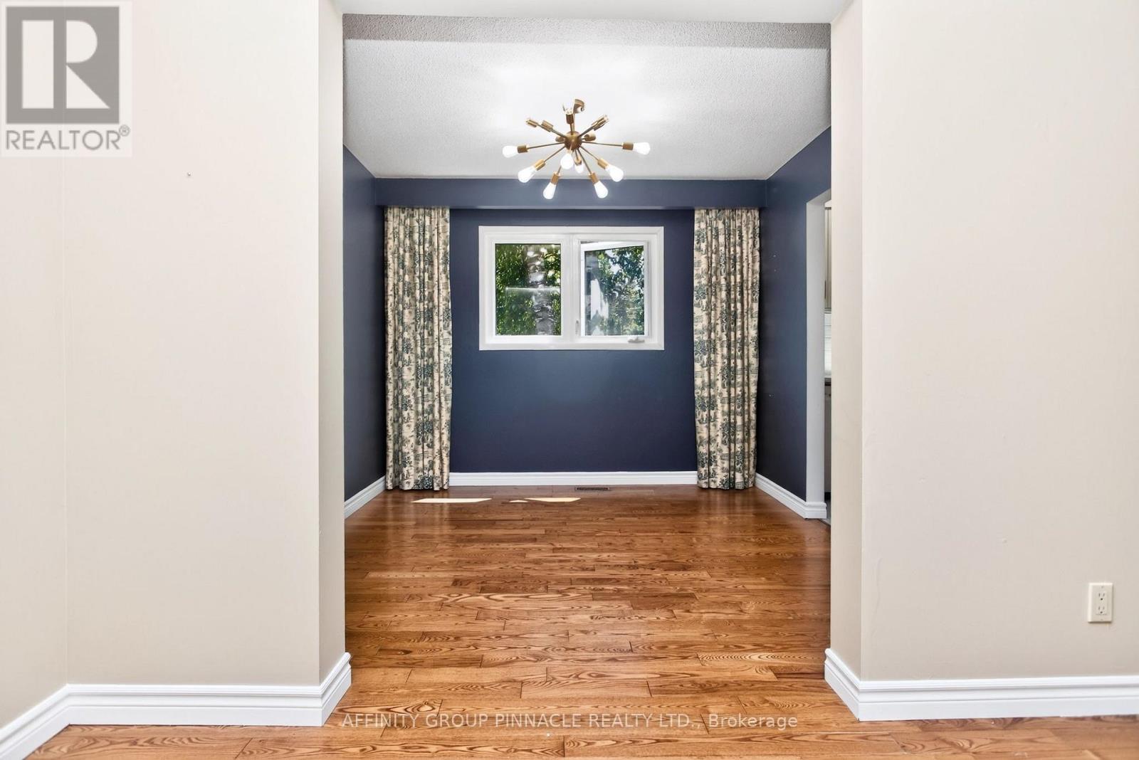 7 Redwing Street, Kawartha Lakes (Lindsay), Ontario  K9V 4T4 - Photo 11 - X13572890