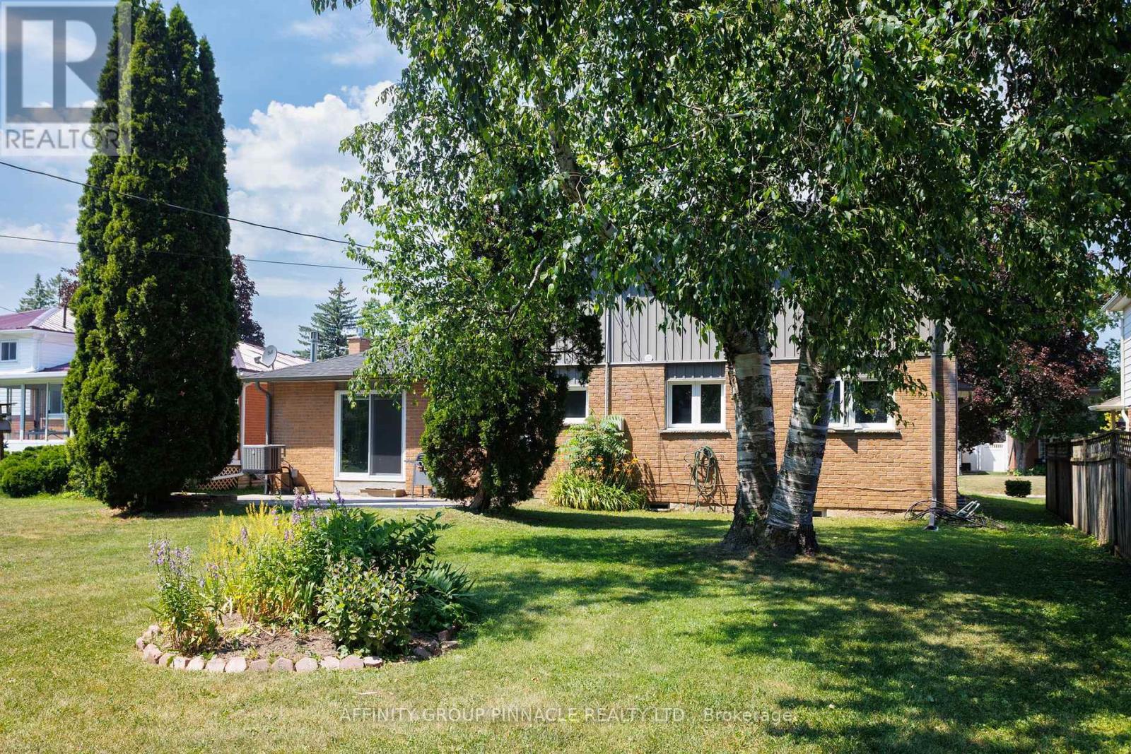 7 Redwing Street, Kawartha Lakes (Lindsay), Ontario  K9V 4T4 - Photo 36 - X13572890