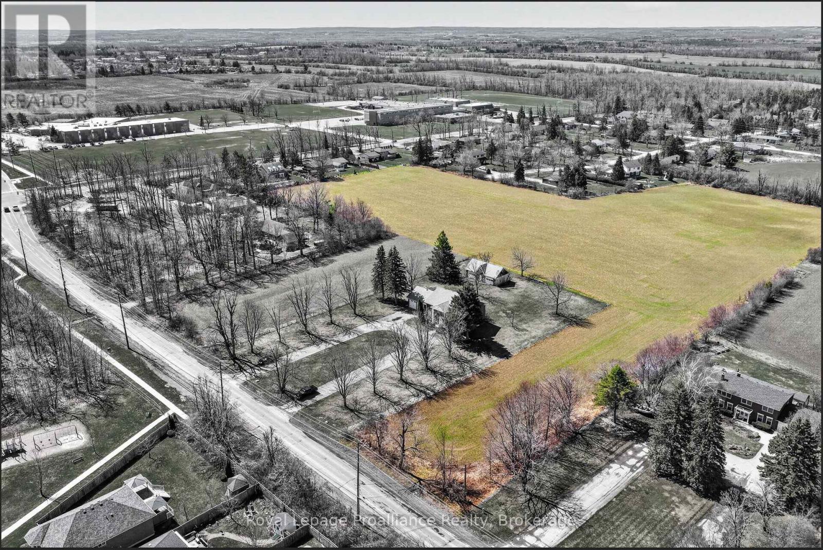 1293 BREALEY DRIVE, peterborough (monaghan ward 2), Ontario