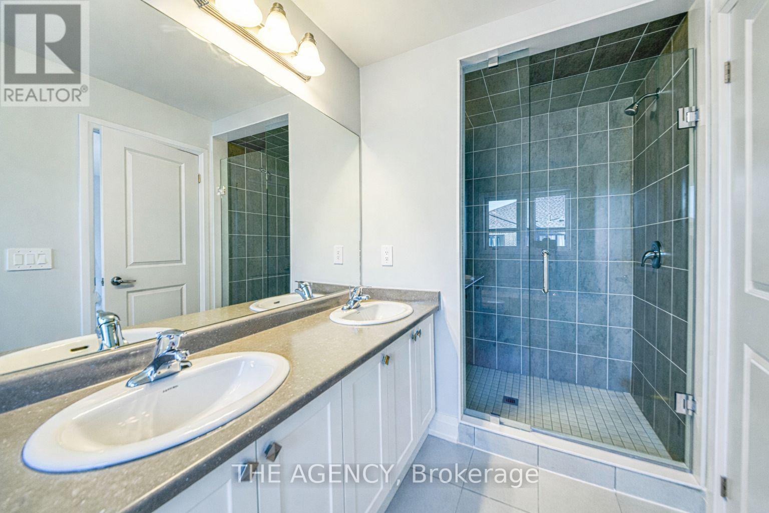 53 Butler Boulevard, Kawartha Lakes (Lindsay), Ontario  K9V 4R1 - Photo 21 - X13573932
