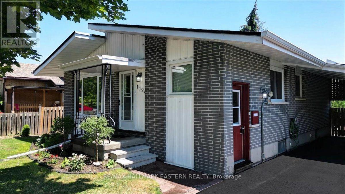 1194 Milburn Street, Peterborough (Northcrest Ward 5), Ontario  K9H 6P2 - Photo 3 - X13574106