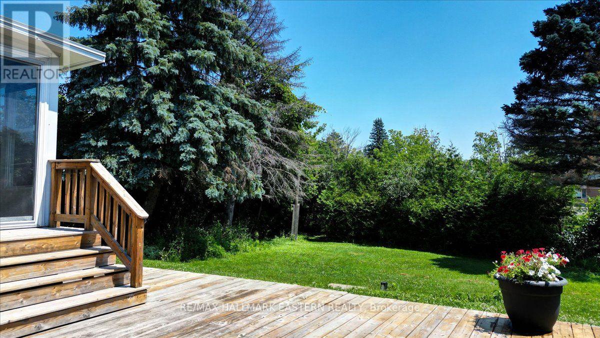 1194 Milburn Street, Peterborough (Northcrest Ward 5), Ontario  K9H 6P2 - Photo 43 - X13574106